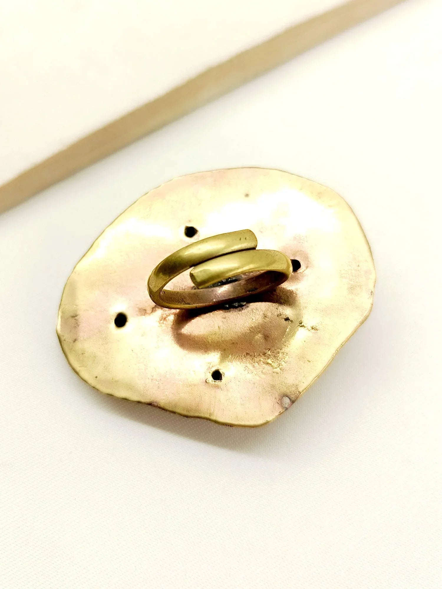 Tasmeera Golden Tribal Finger Ring