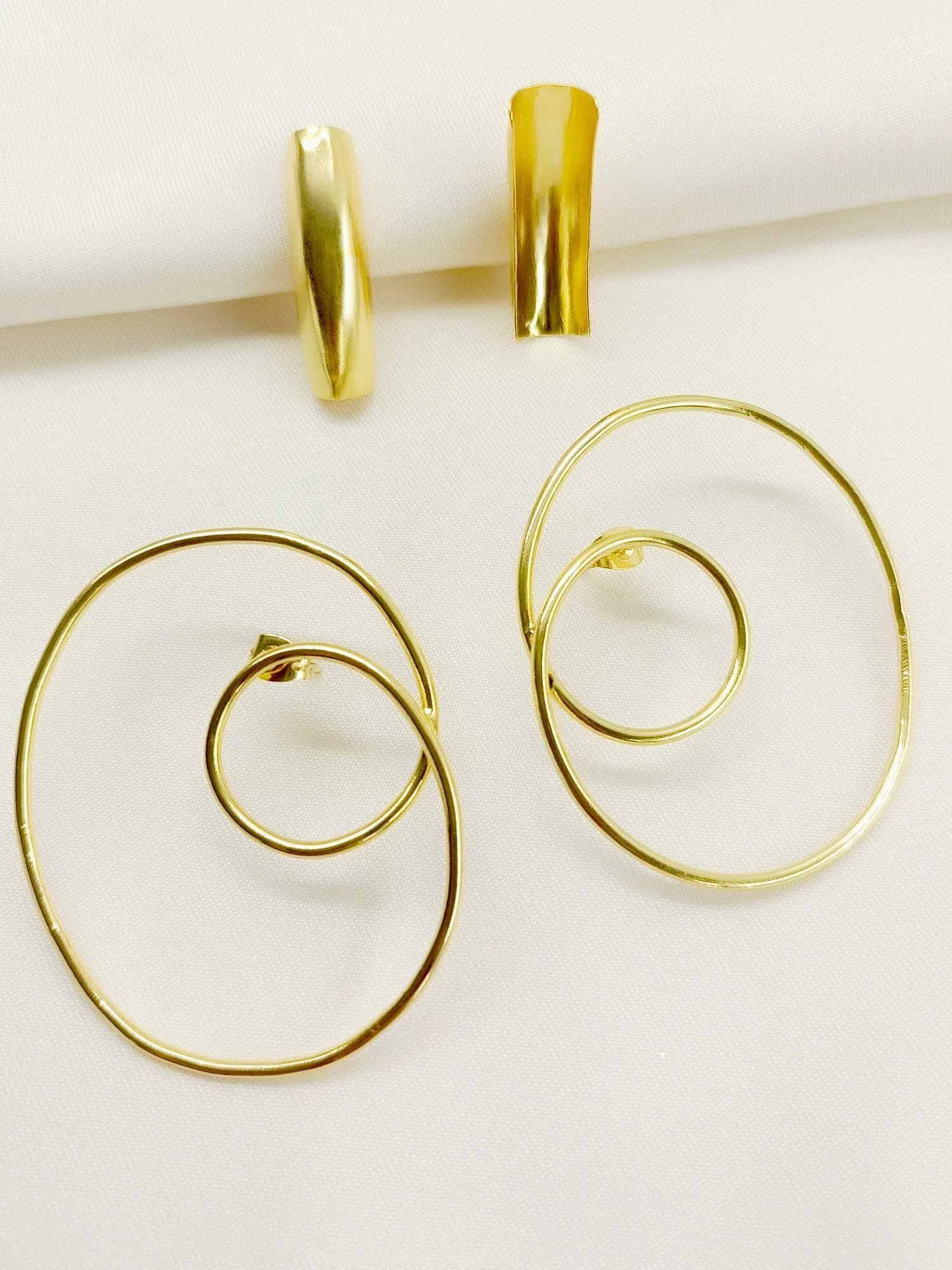 Yana Western Earcuff With Earring