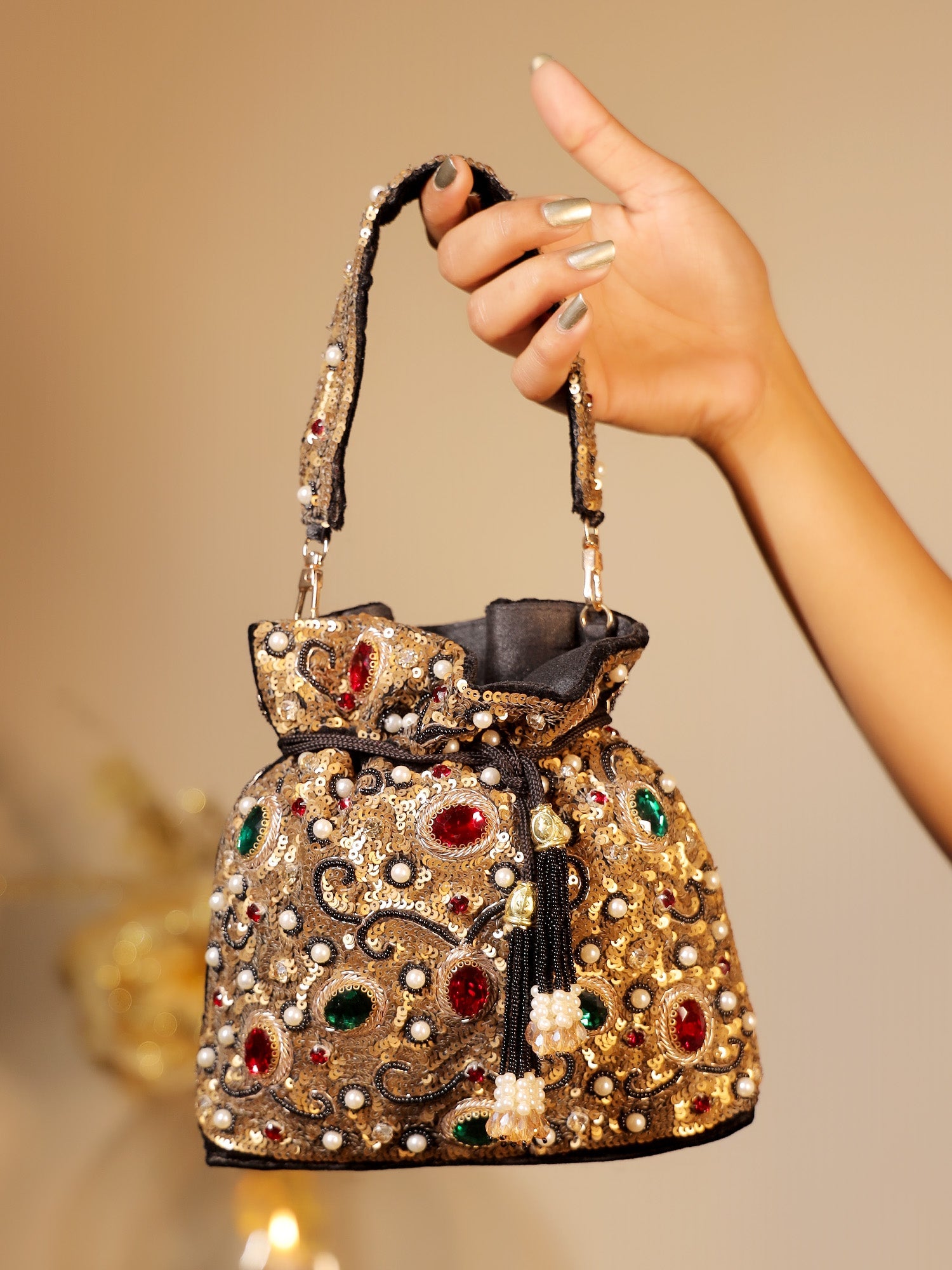 Chanchal Black Potli Bag - qivii