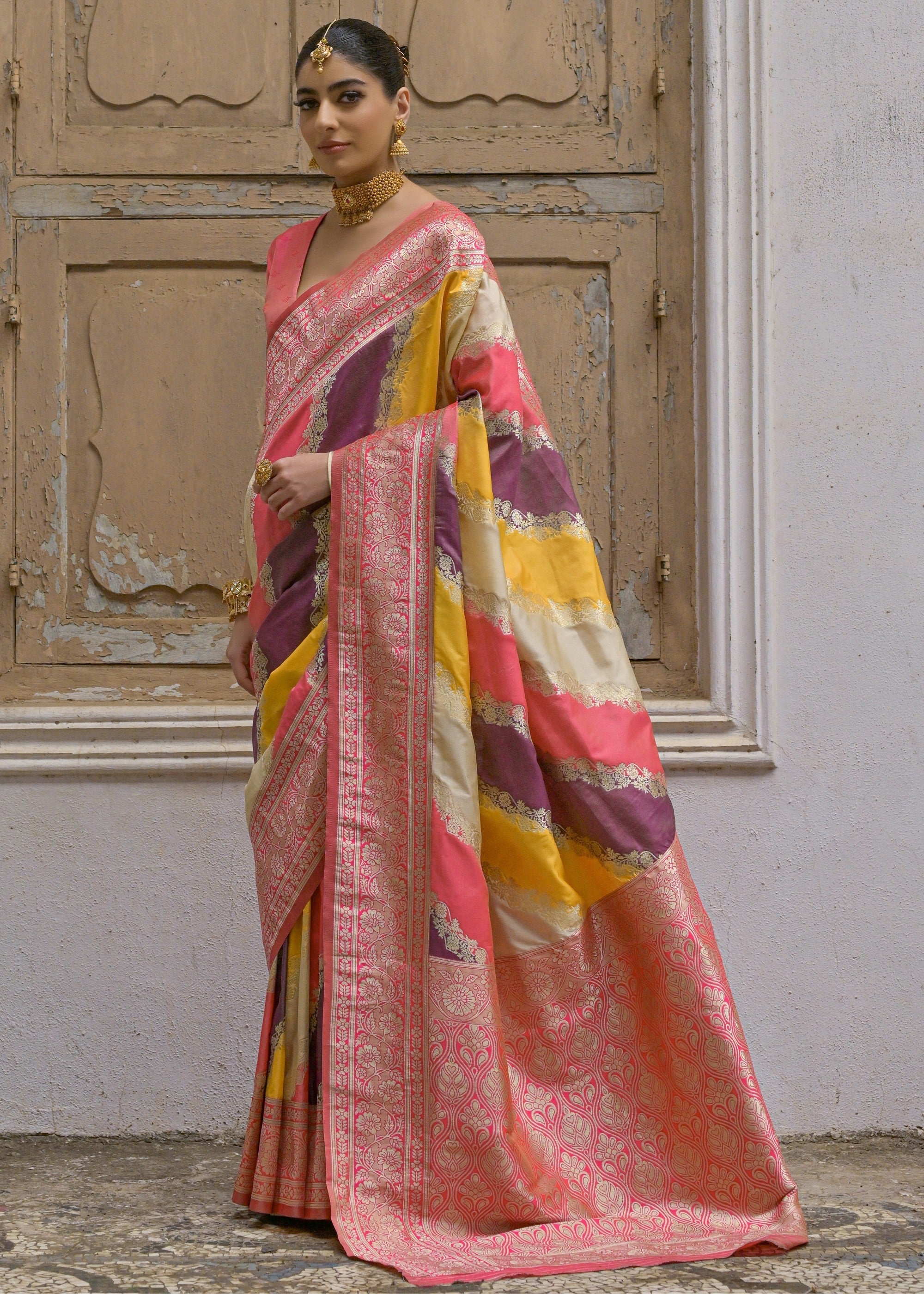 Yellow Leriya Zari Woven Saree With Contrast Pallu - qivii