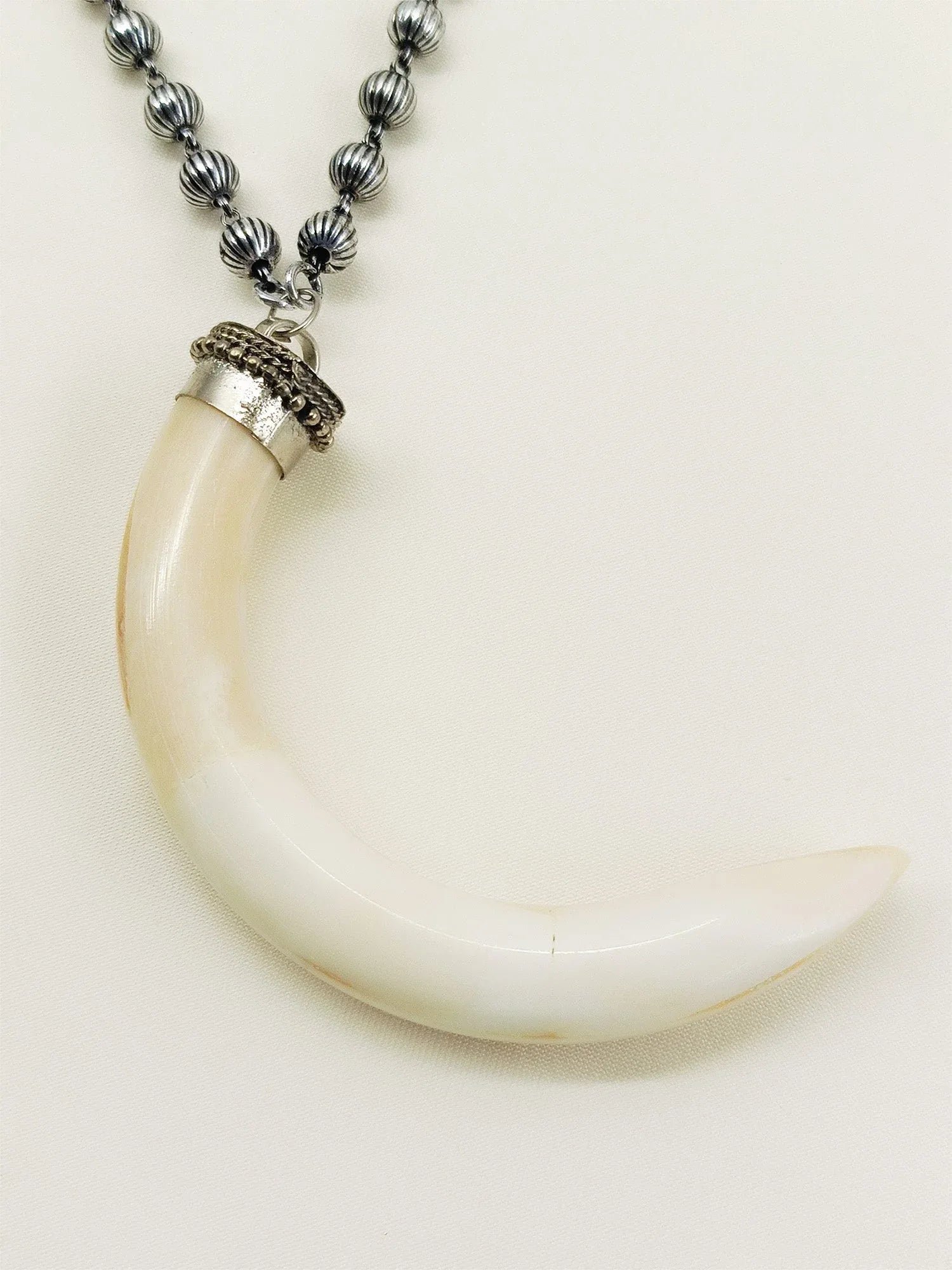 Annette White Bone Men's Neckpiece