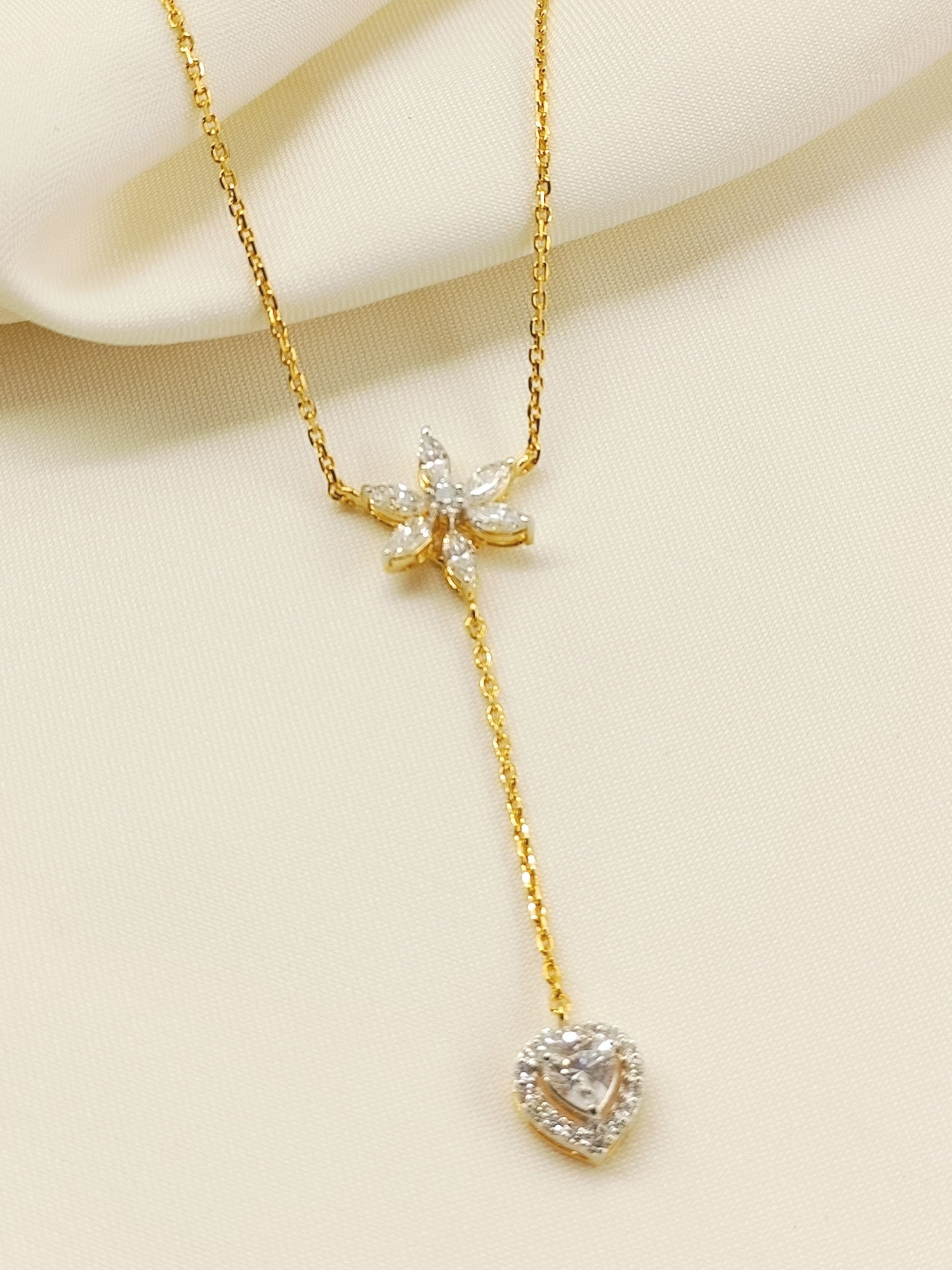 Aaiya 92.5 Silver Swarovski Stone Pendal