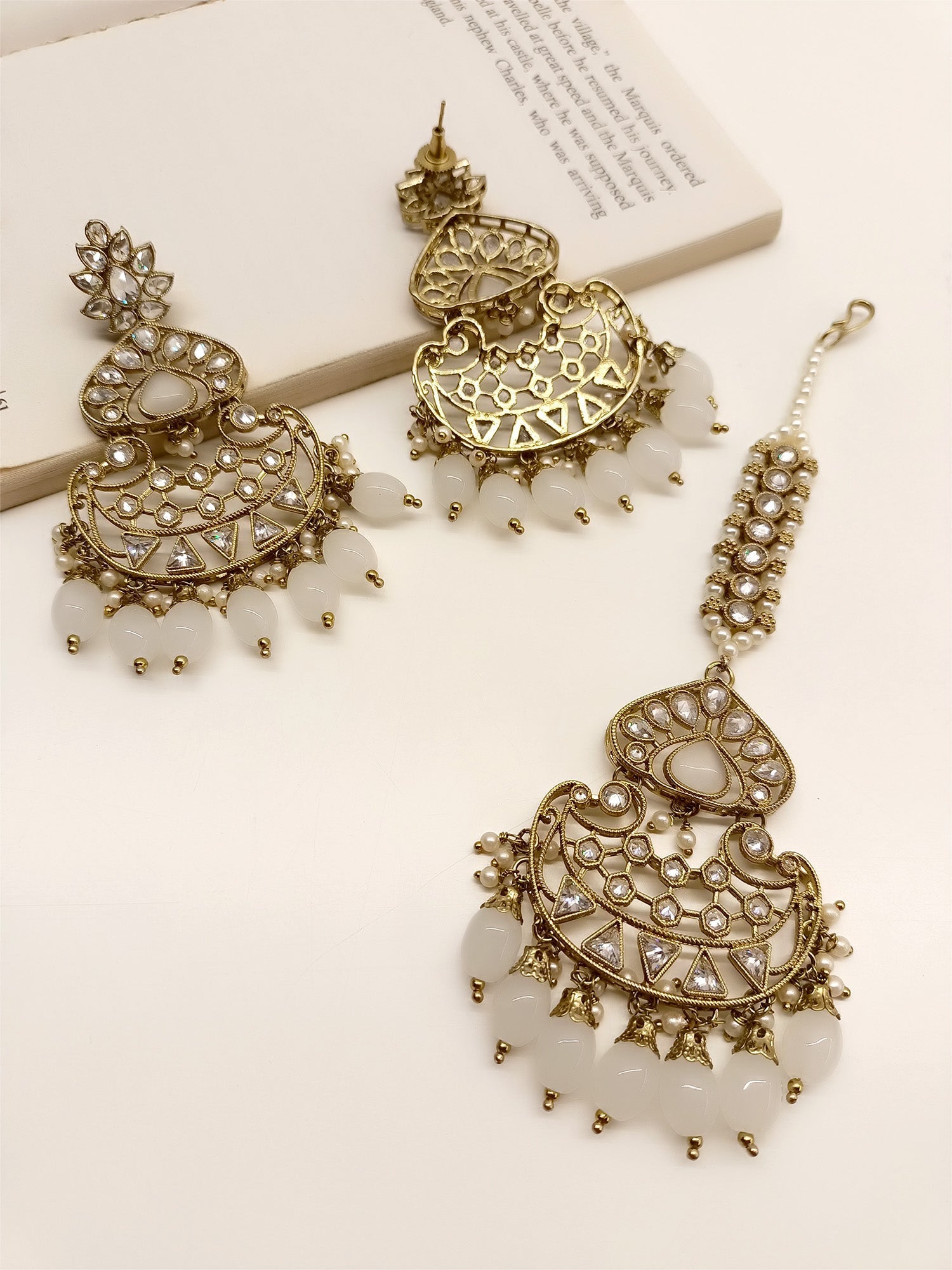 Anwesha Gray Polki Earrings With Teeka - qivii