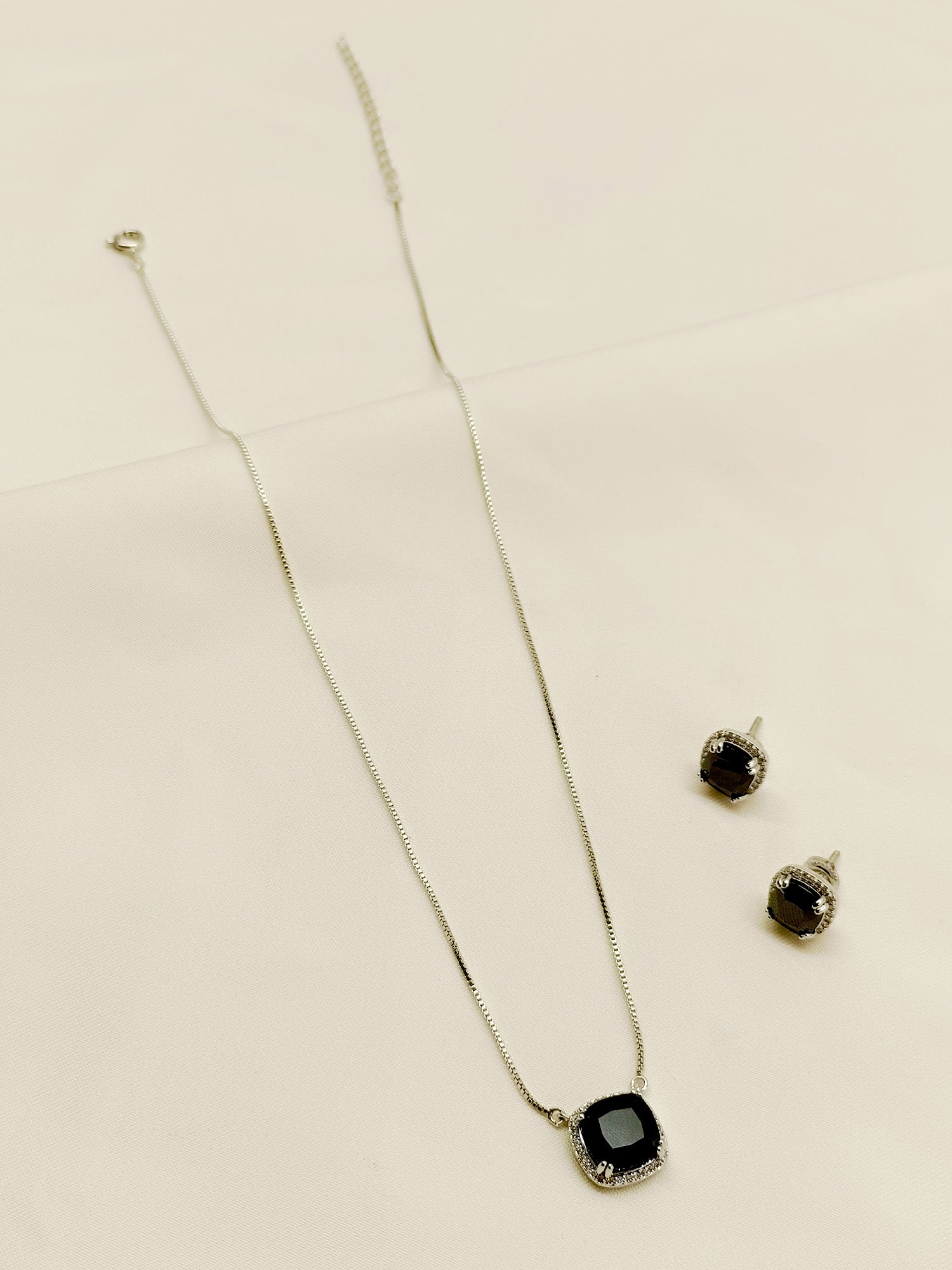 Iffat Black American Diamond Pendant Set - qivii