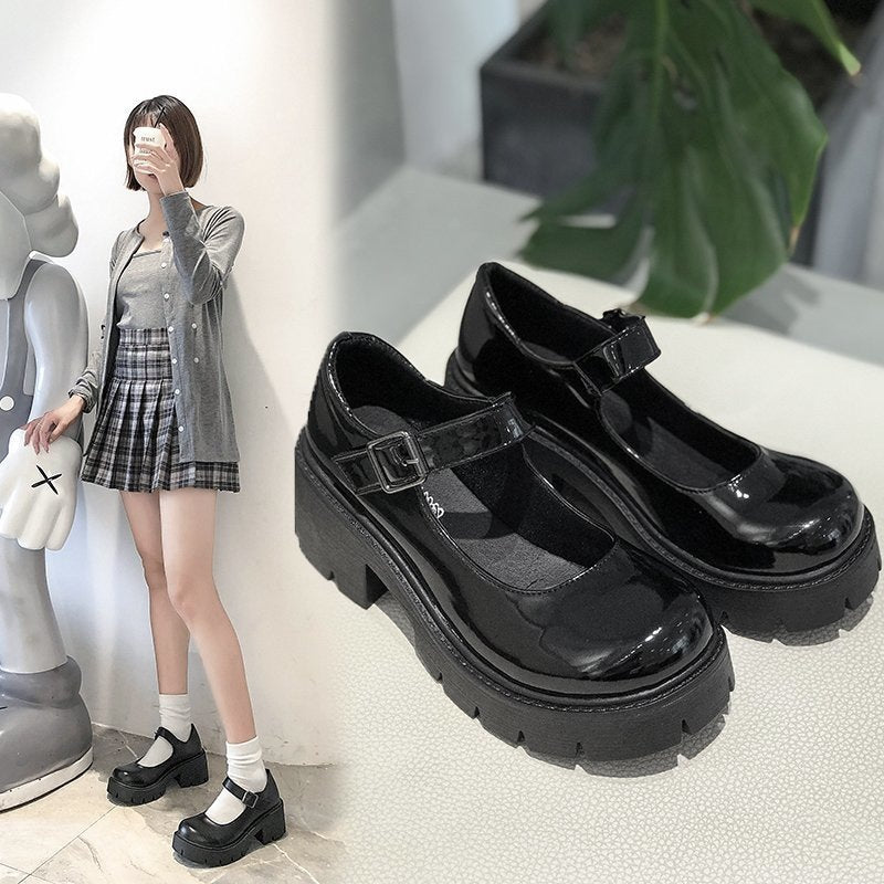 Women’s Plus Size Mary Jane Platform Pumps — Retro Chunky Heel Shoes for JK Fashion & Comfort Fit