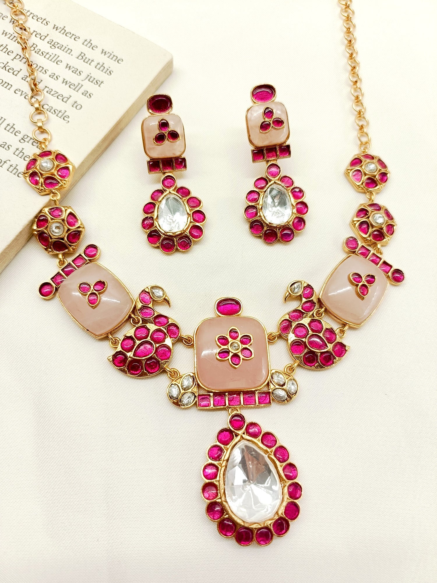 Amena P & M Boutique Necklace Set - qivii