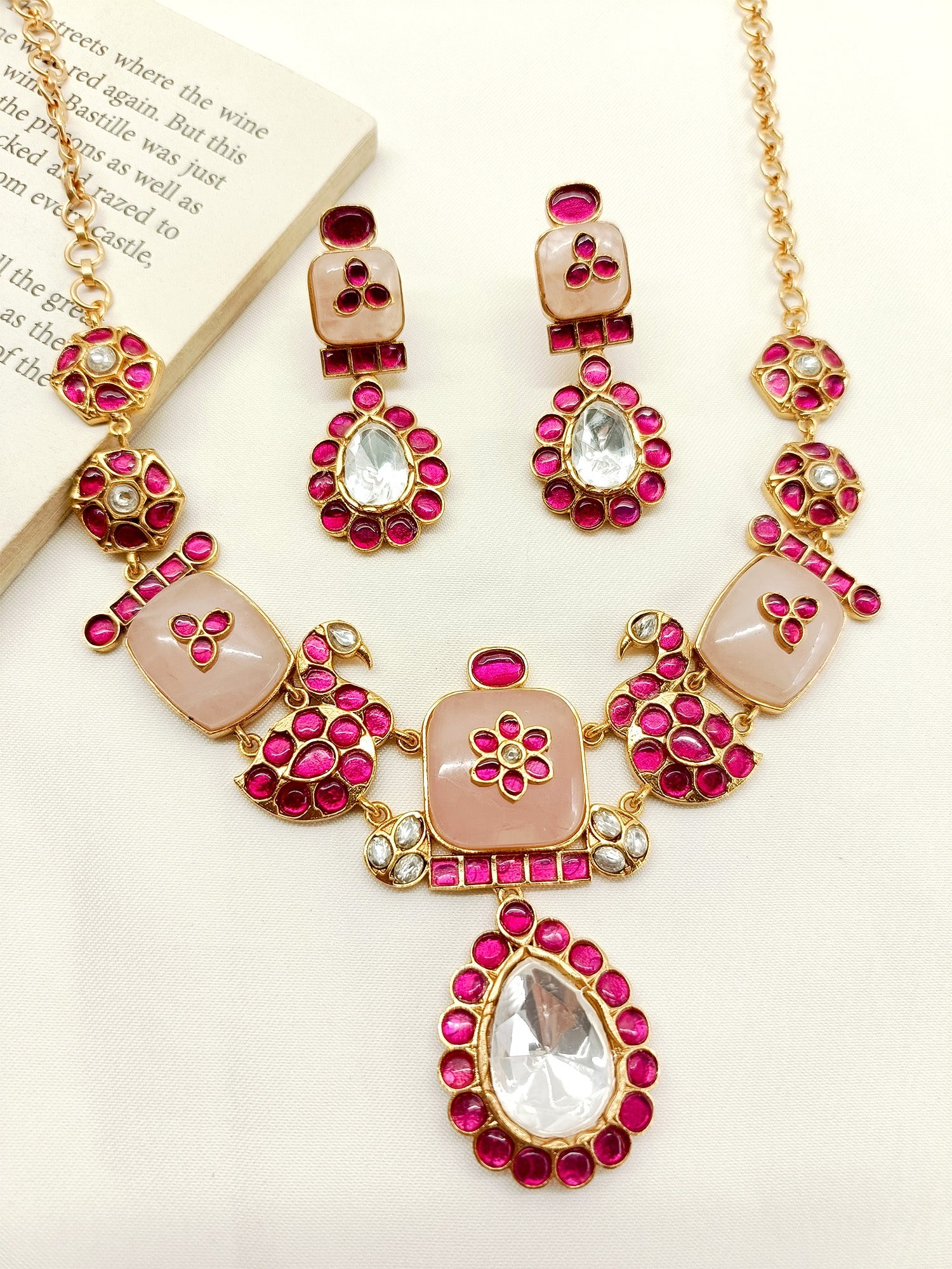 Amena P & M Boutique Necklace Set - qivii