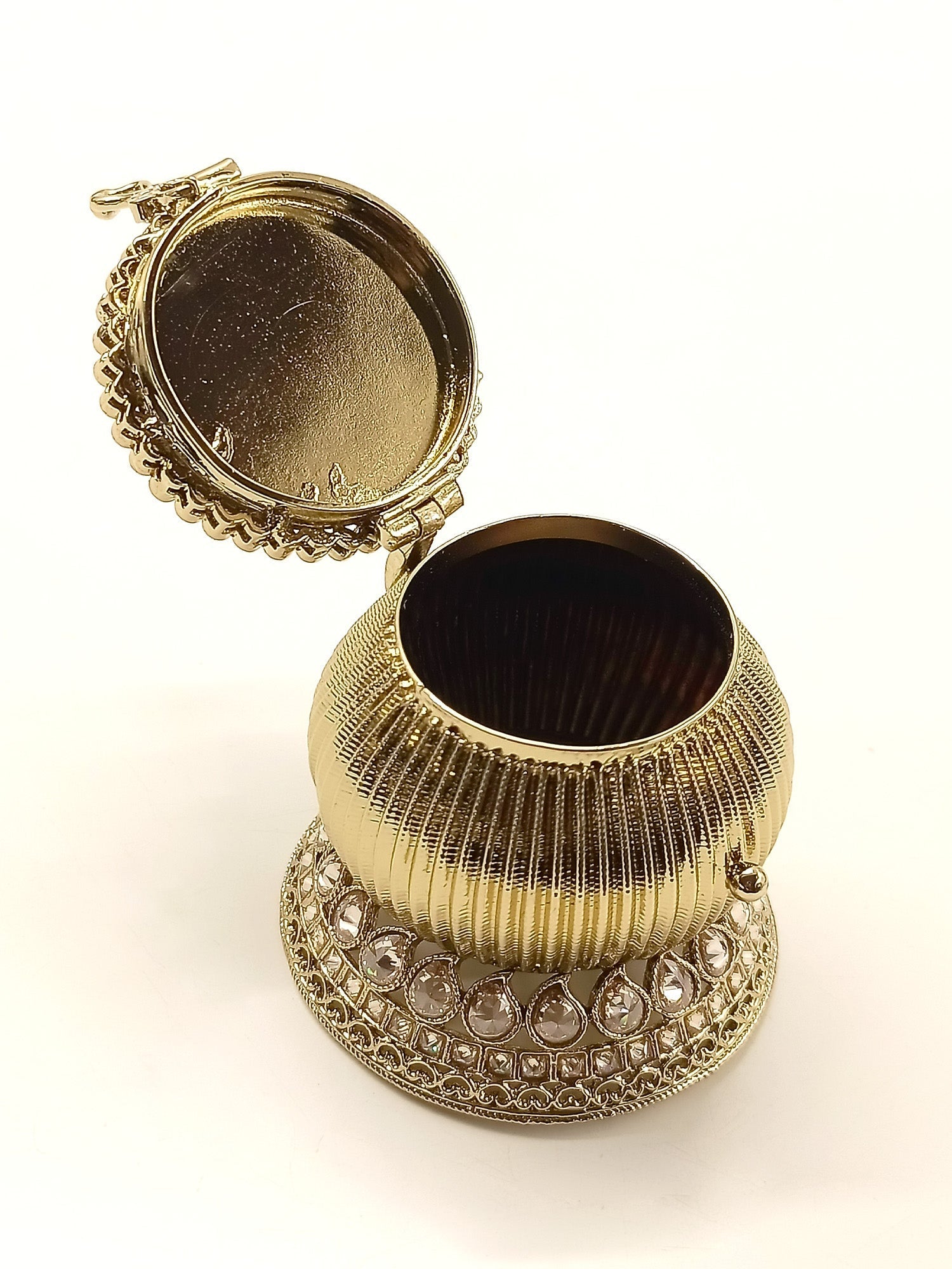 Priyadarshani Copper Sindoor Dibbi - qivii