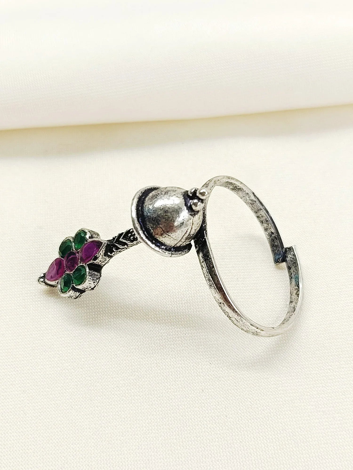 Eshma R&G Oxidized Finger Ring