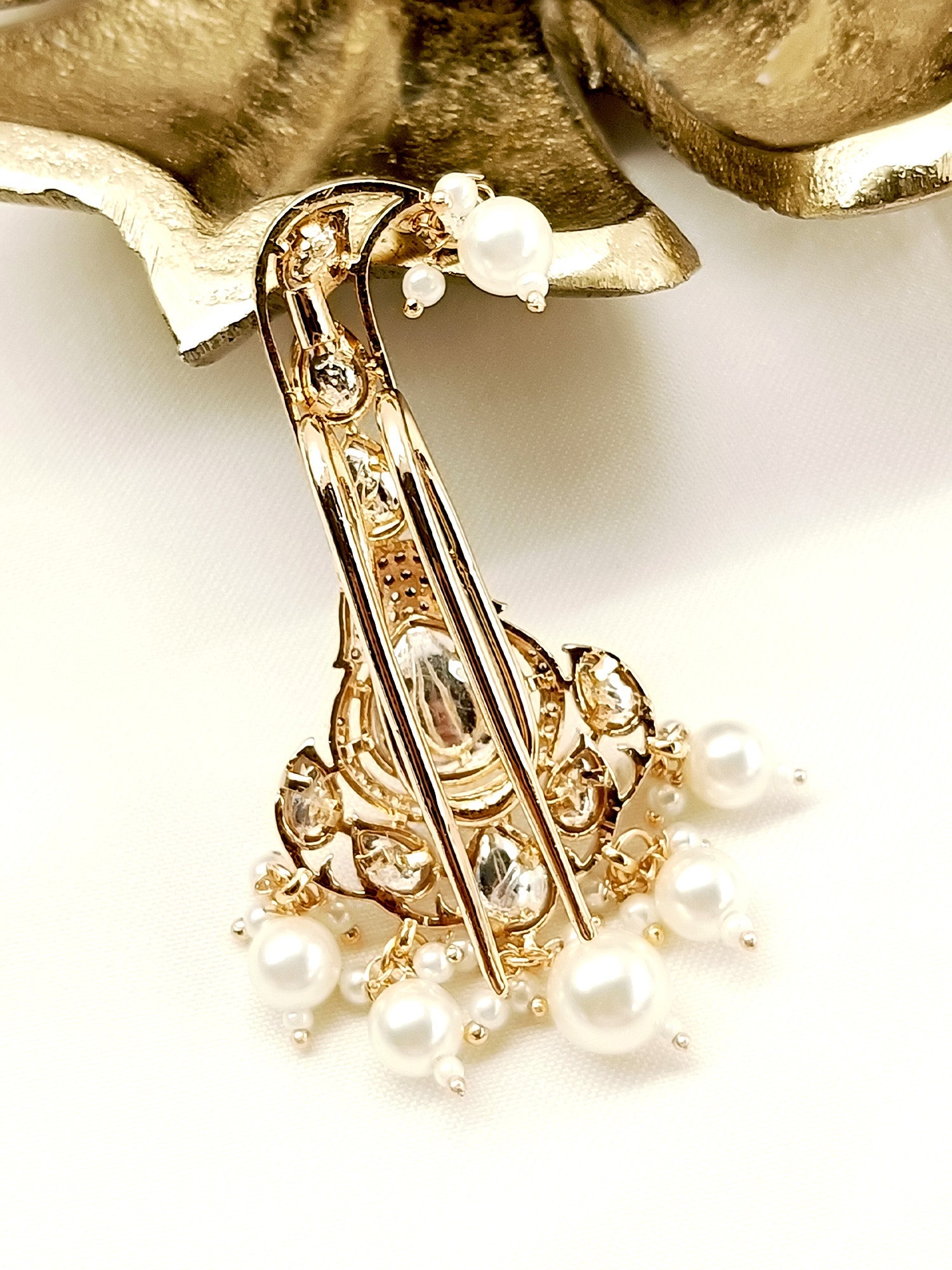 Rudraksh White Kundan Dulha Kalgi - qivii