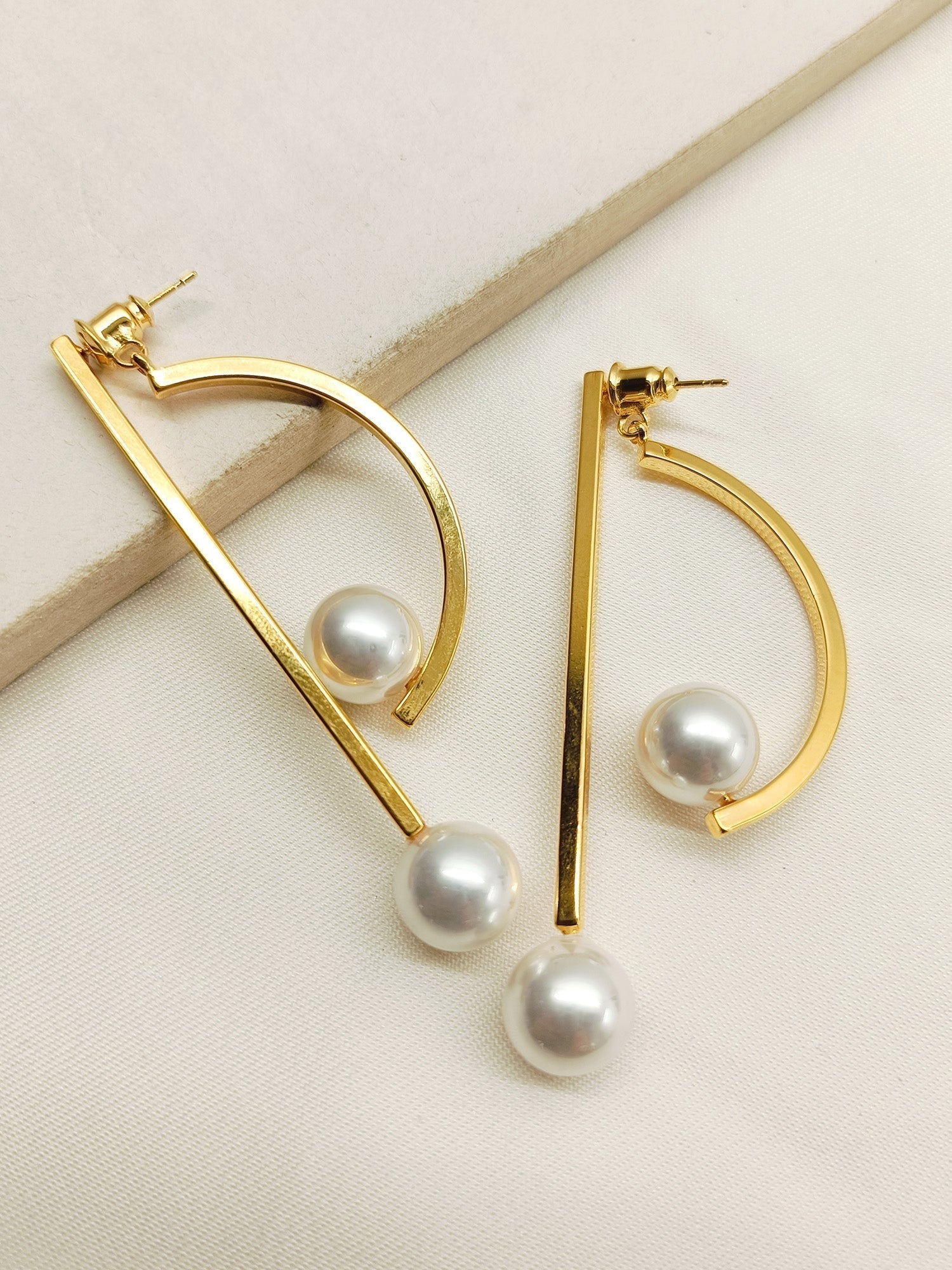 Jashmine Pearl Western Earrings - qivii