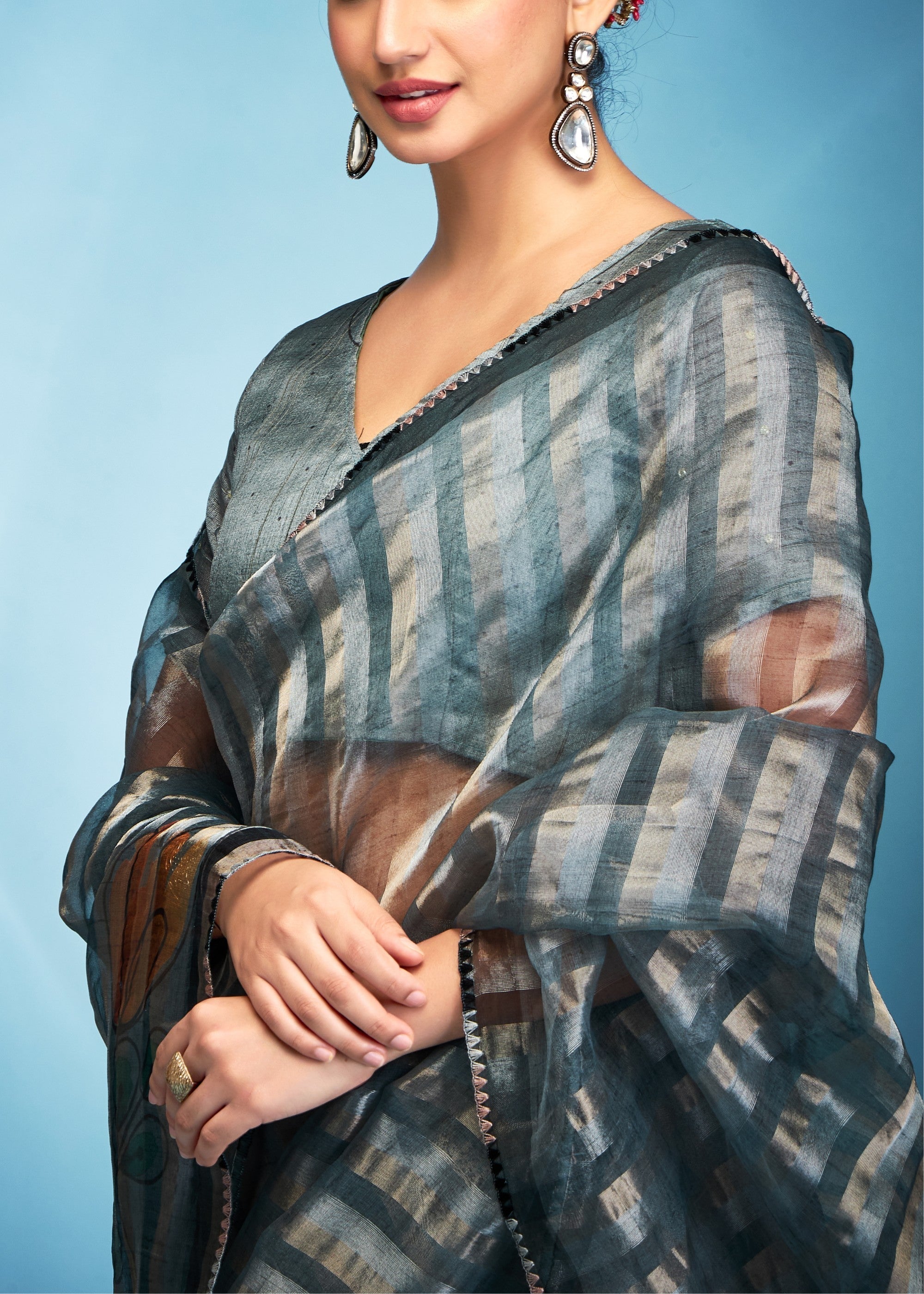 Iron Grey Tissue Silk Saree With Floral Print - qivii
