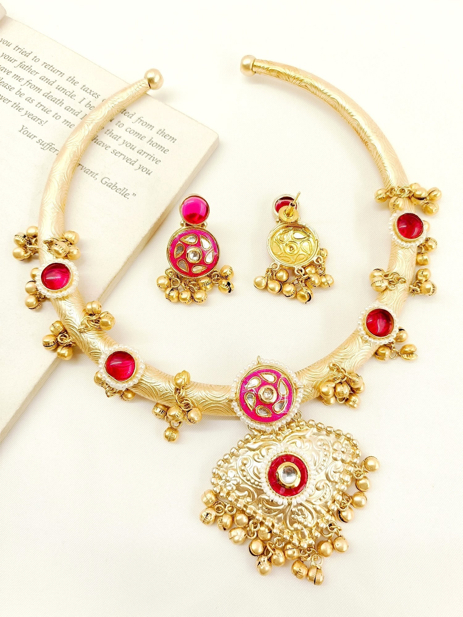 Shanice Majenta Boutique Hasli Style Necklace Set - qivii