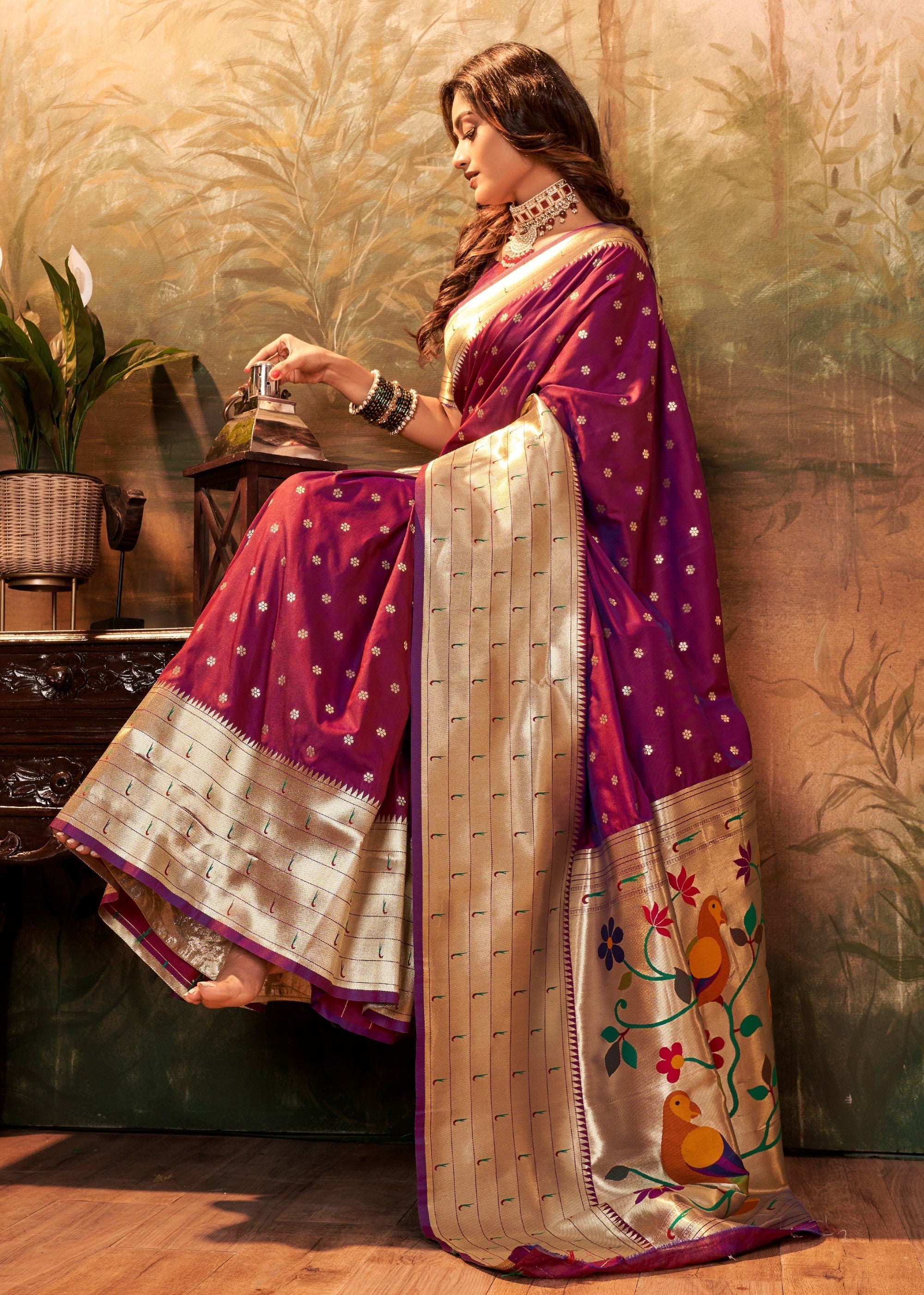 Grape Purple Paithani Silk Saree With Zari Weaving - qivii