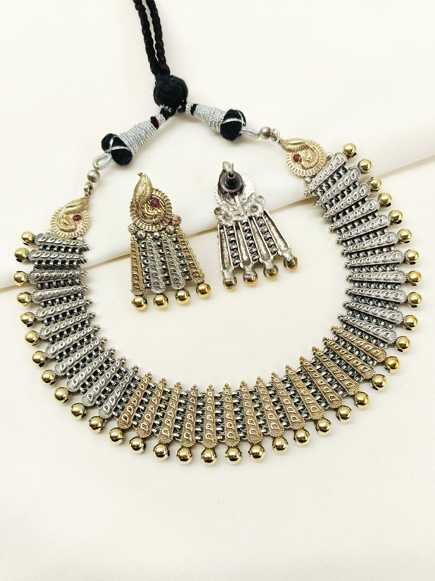 Perkha Two Tone Oxidized Necklace Set