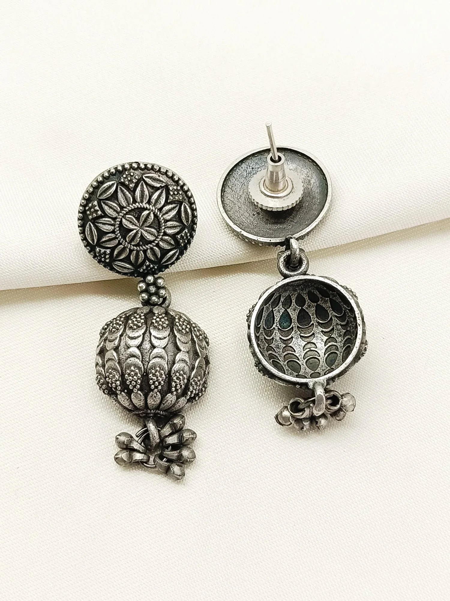 Banhi Plain Oxidized Earring