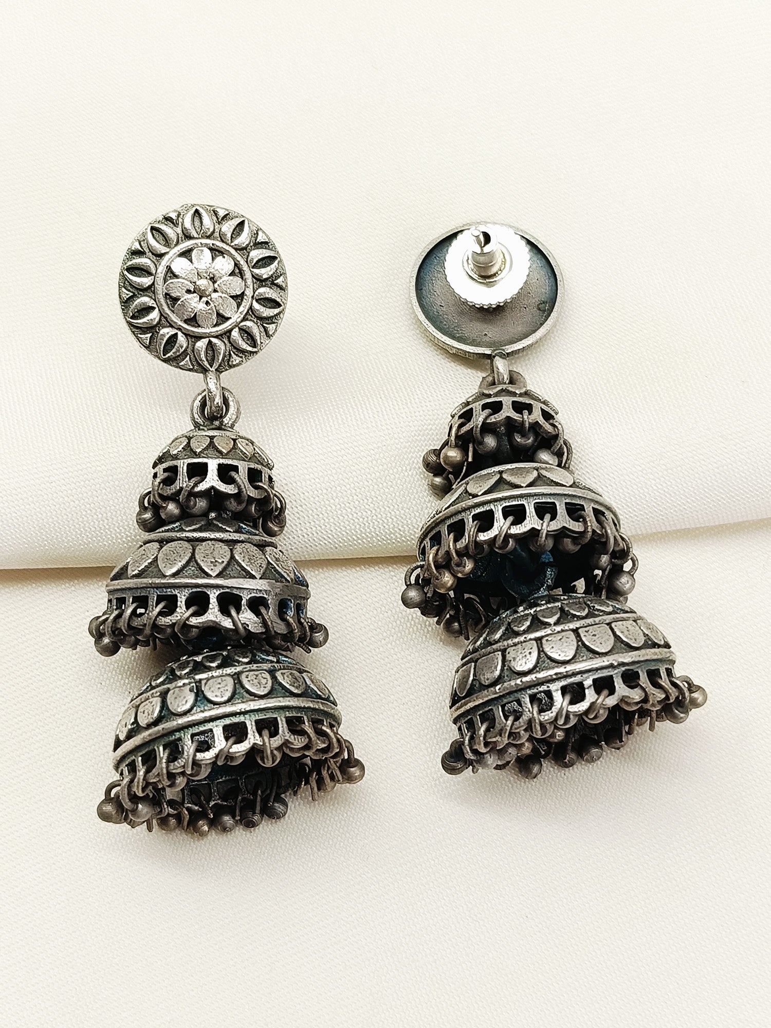 Punarvi Plain Oxidized Jhumki