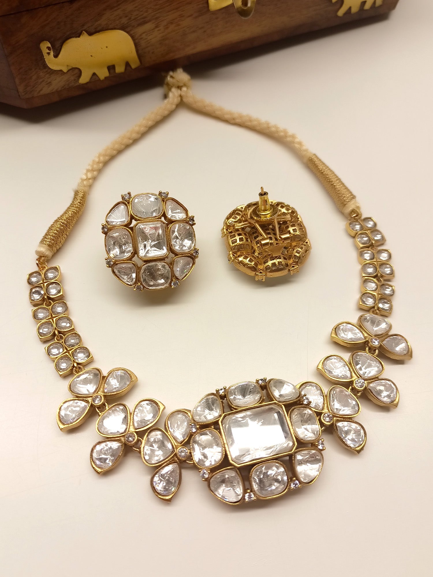 Zariah White Uncut Polki Choker Set - qivii