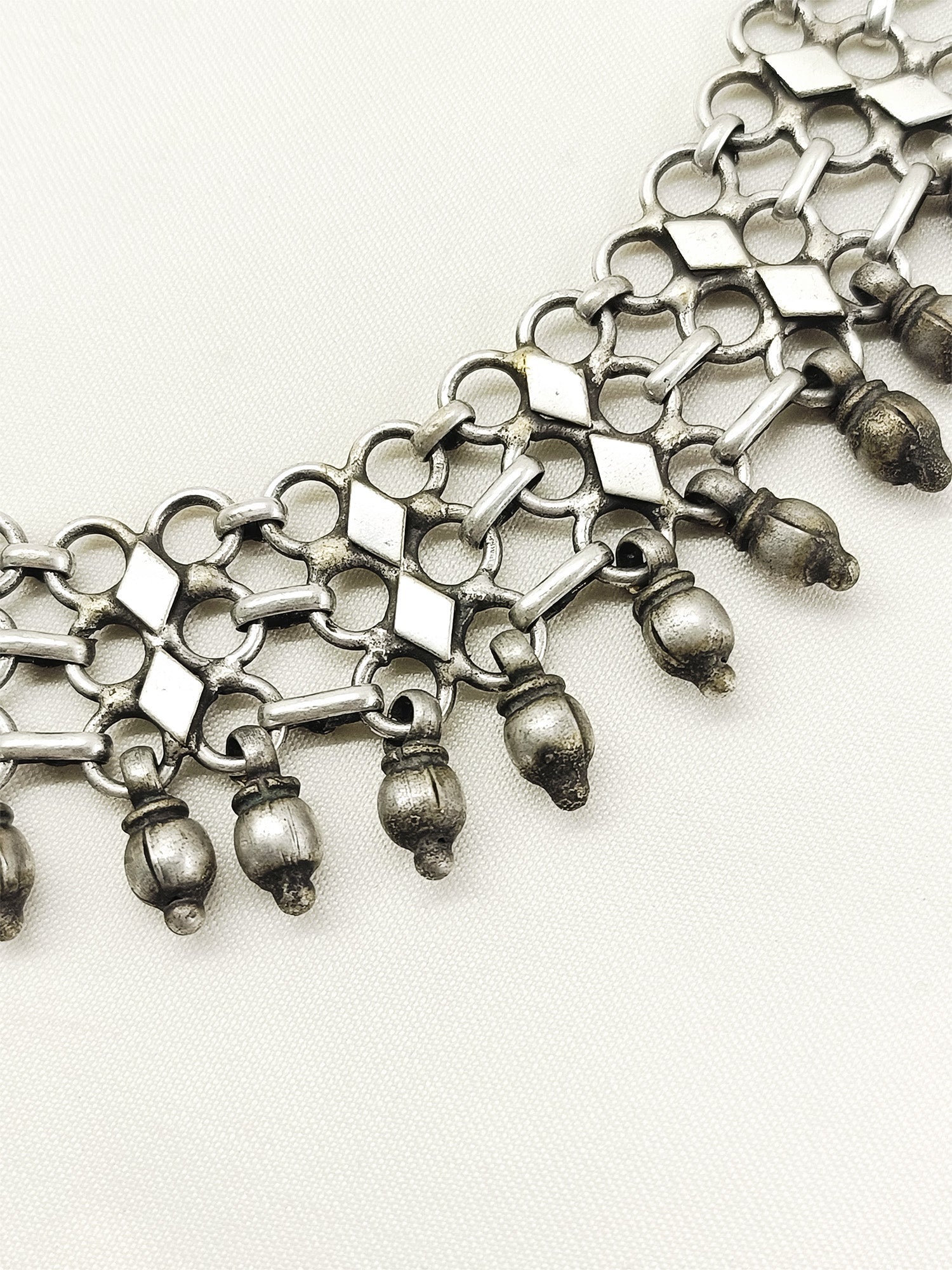 Xaina Plain Oxidized Neckpiece