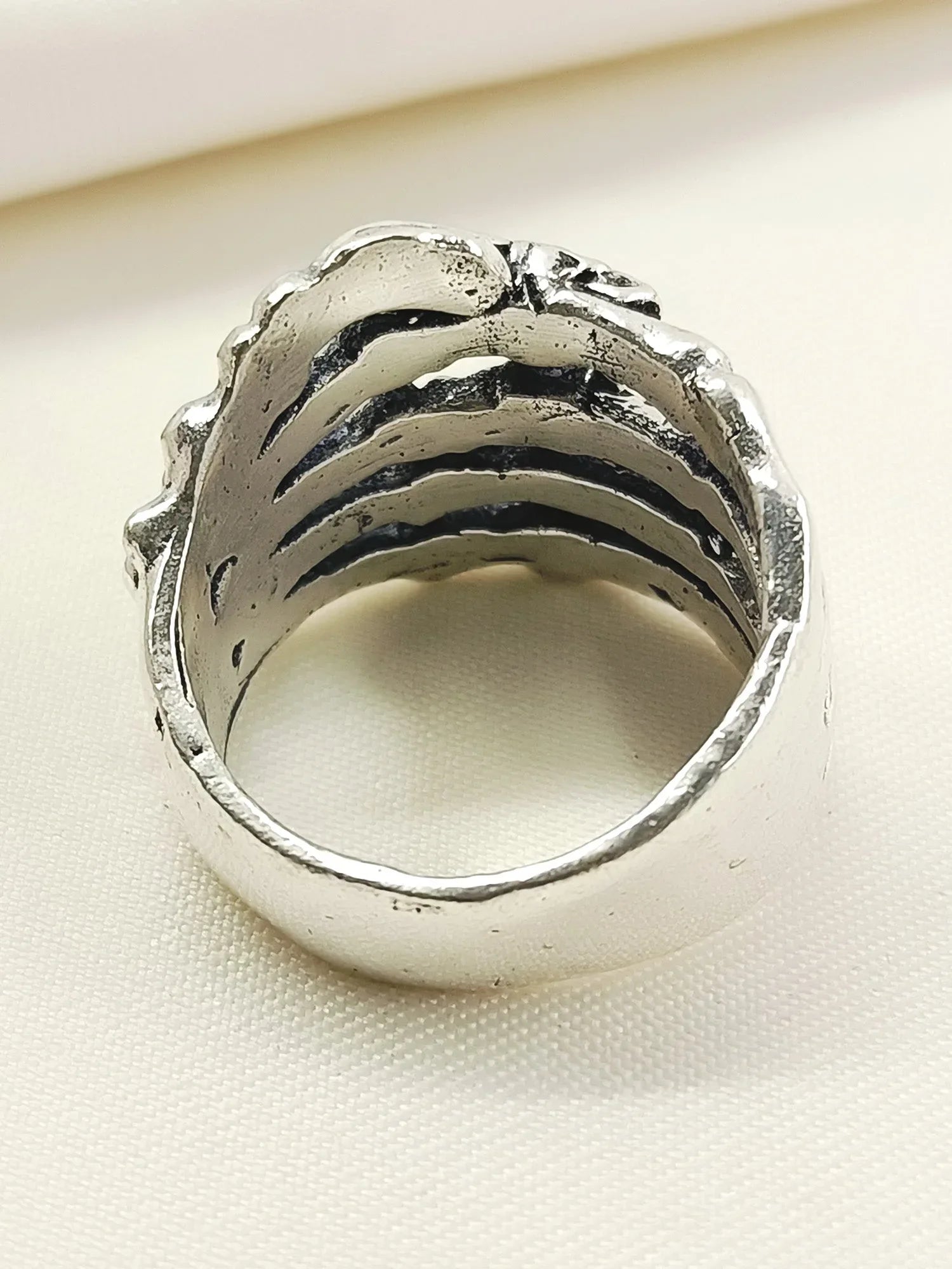 Sana Silver Western Finger Ring
