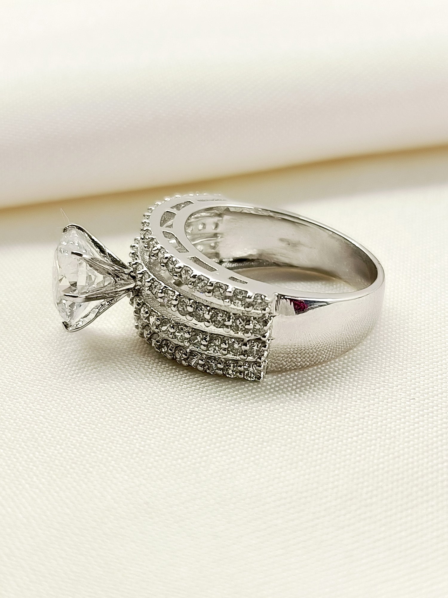 Ruheen 92.5 Silver Swarovski Stone Finger Ring - qivii