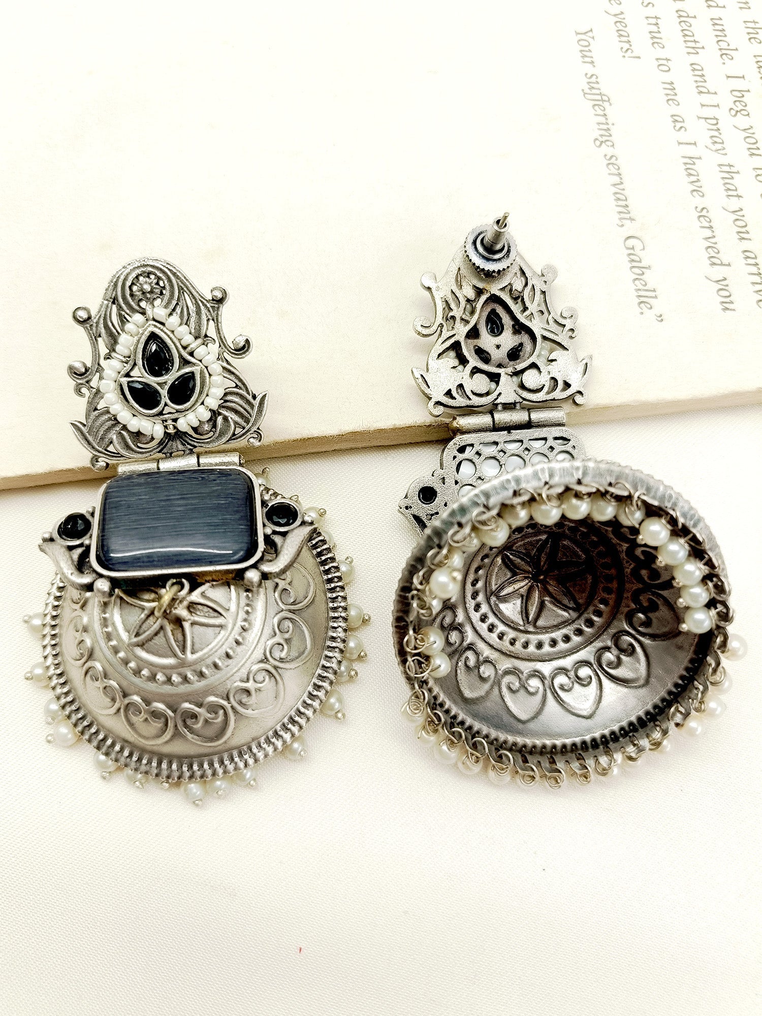 Nomusa Black Oxidized Jhumki - qivii