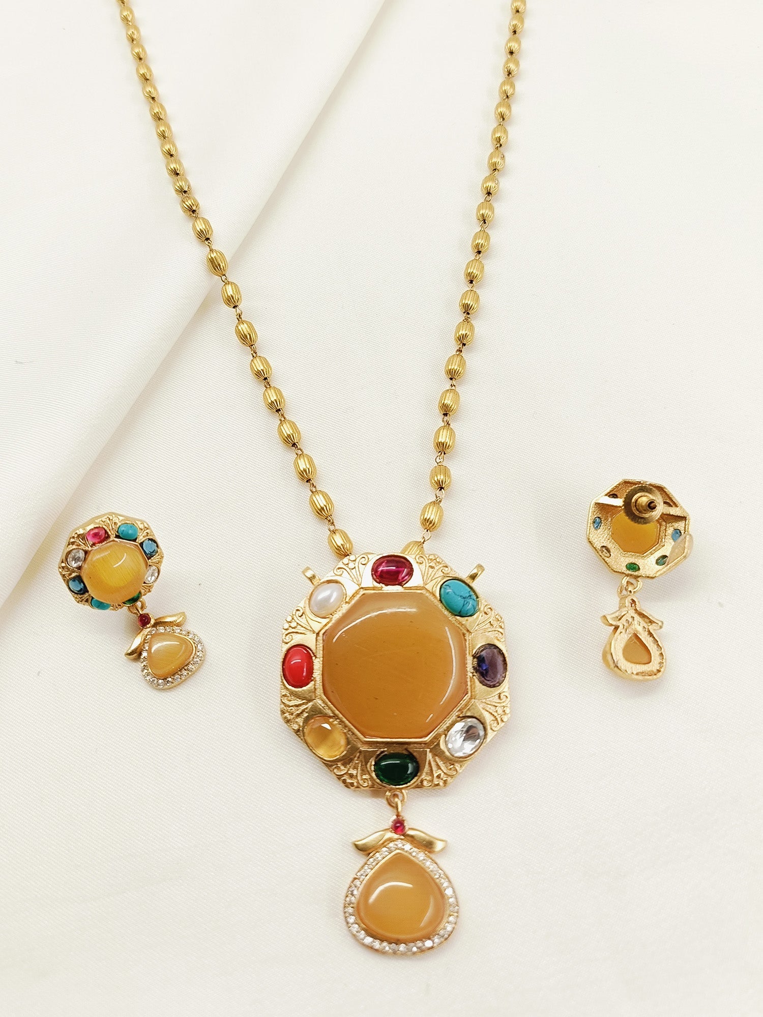 Kripa Multi Colour Oxidized Pendant Set