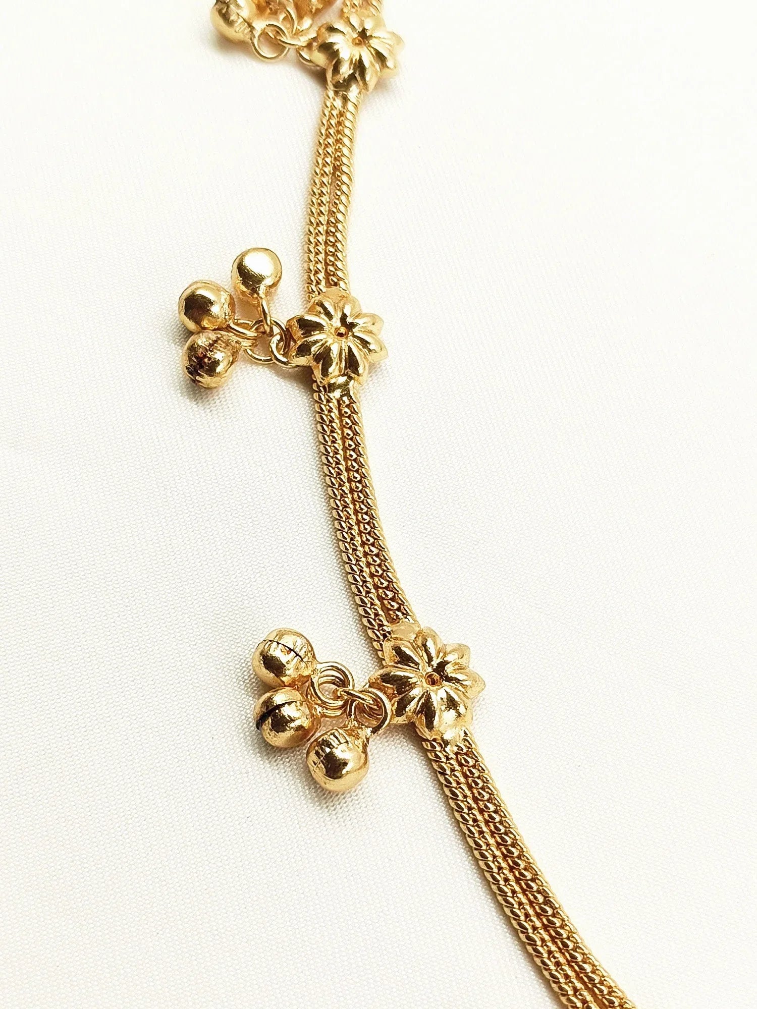 Frederike Golden Antique Waist Belt/kamar Bandh