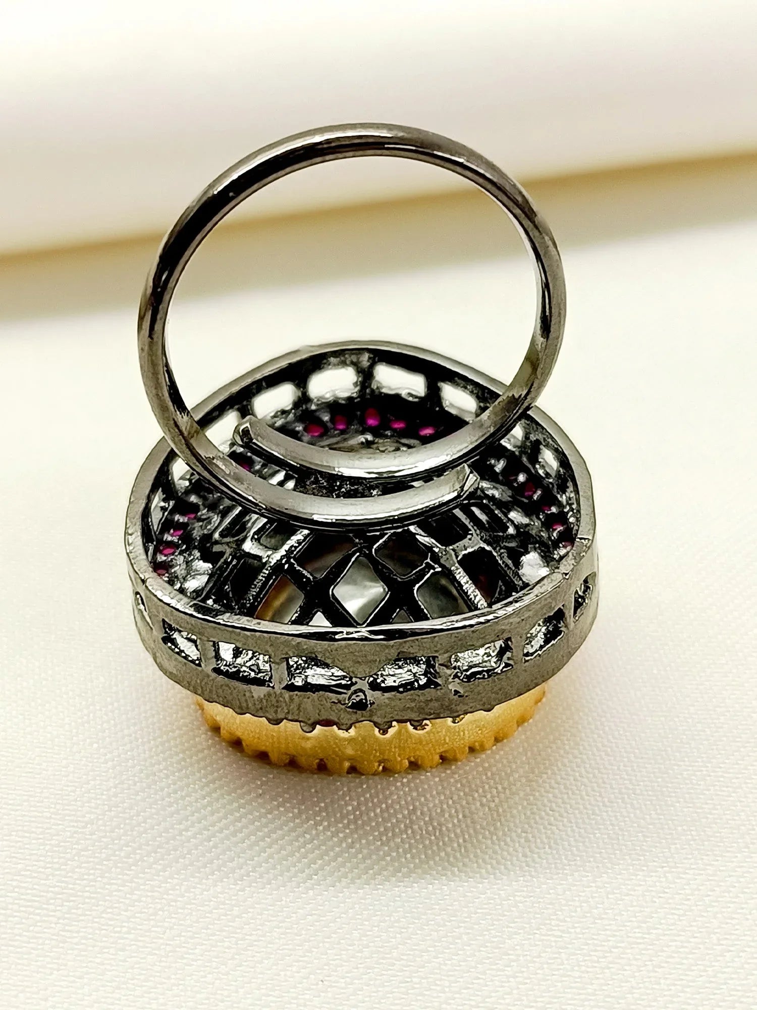 Zirish Ruby Victorian Finger Ring