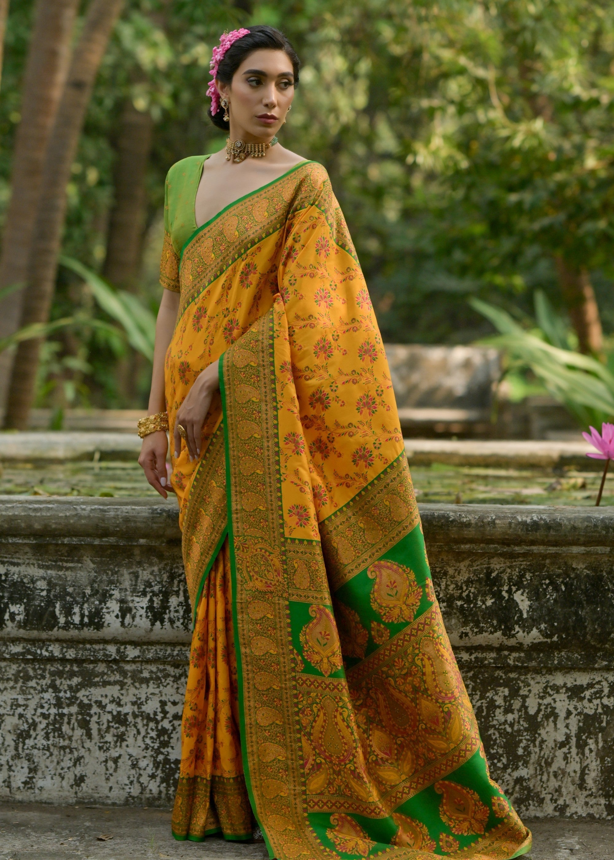 Sunflower Yellow Thread Woven Pashmina Silk Saree With Heavy Thread Woven Pallu - qivii