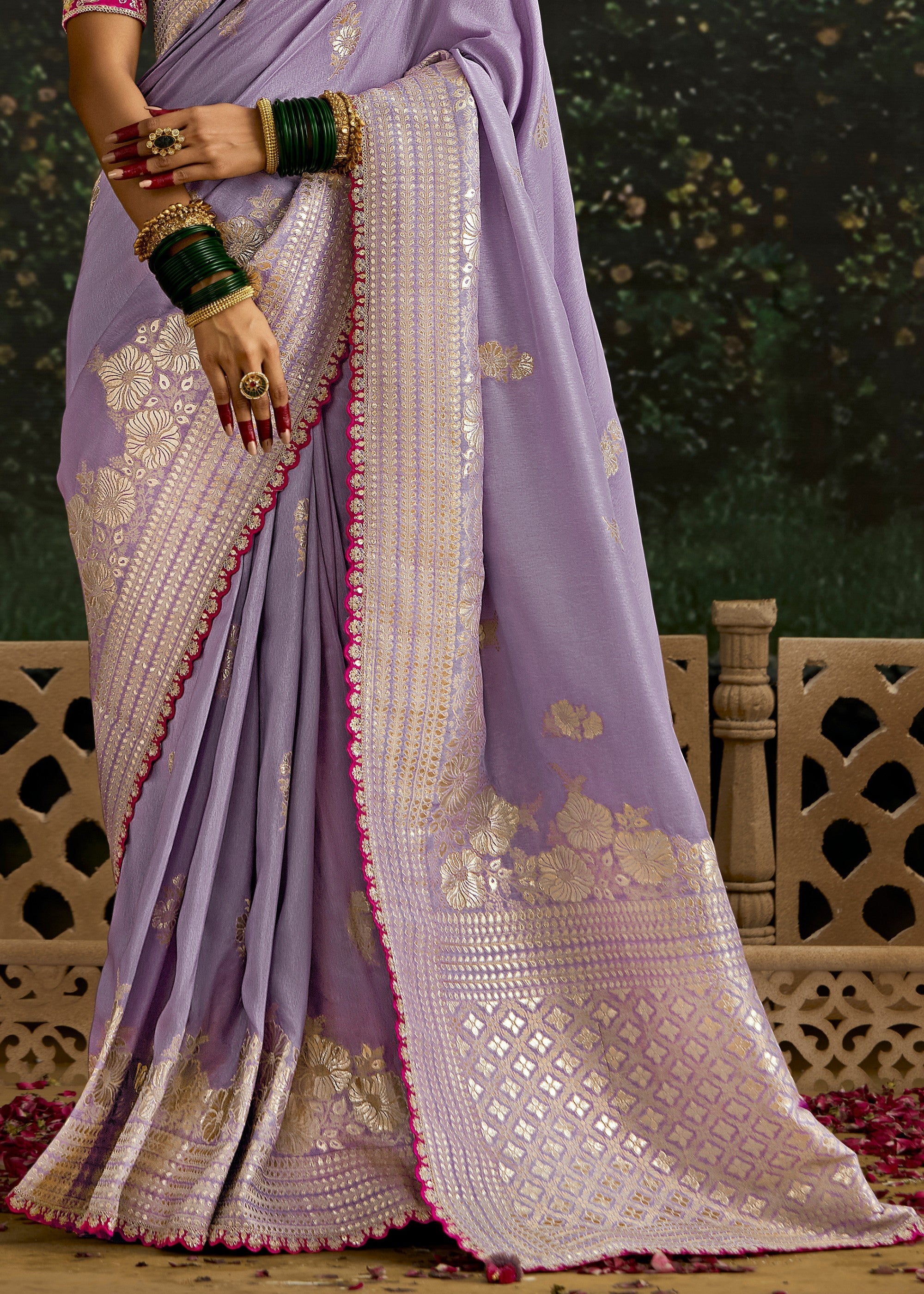 Lavender and Meganta Viscose silk Saree with Zari work - qivii