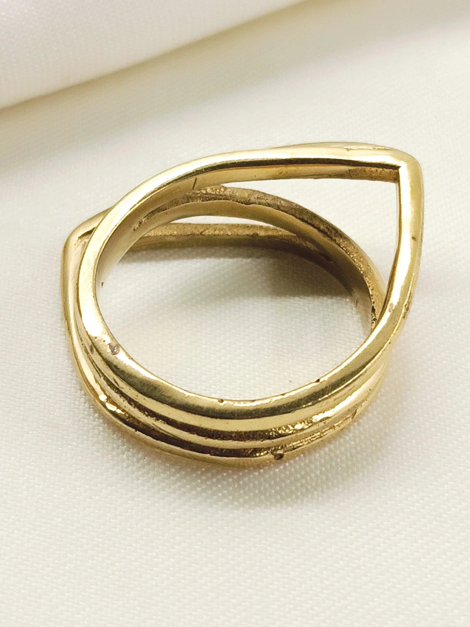 Shishika Golden Western Finger Ring