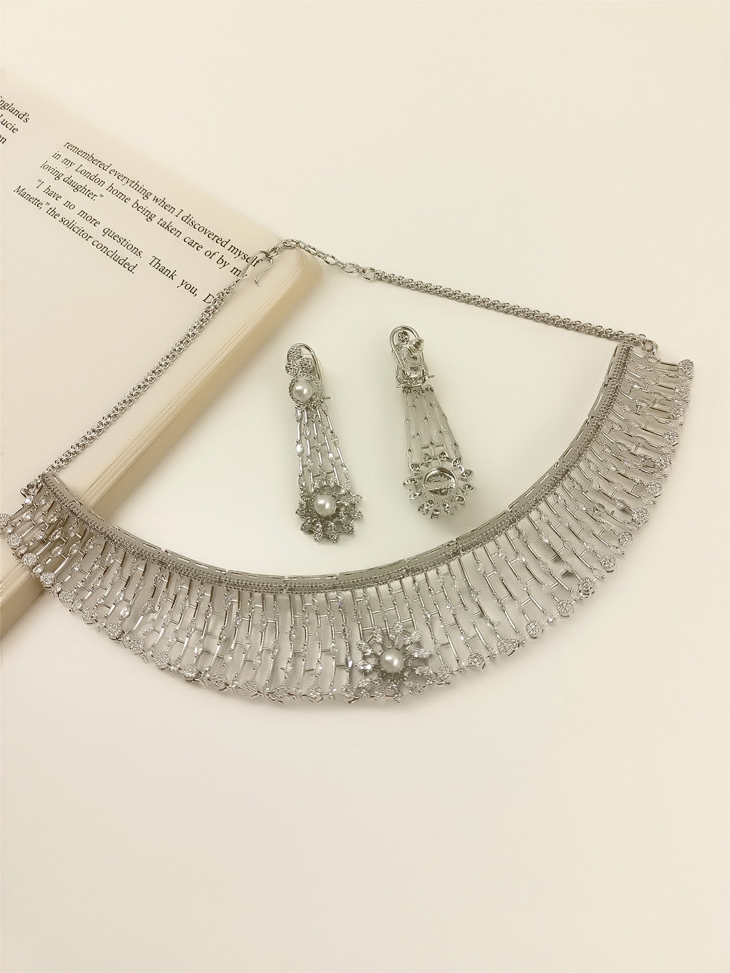 Jayu White American Diamond Set - qivii