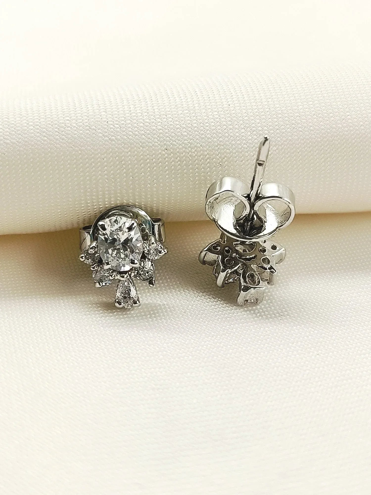 Yamita 92.5 Silver Swarovski Stone Tops