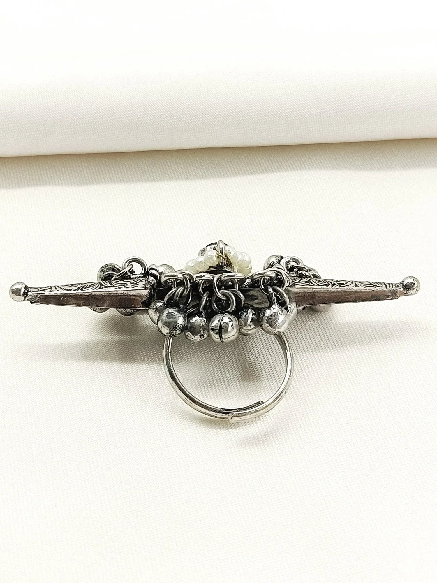 Yasasvini Red Oxidized Finger Ring