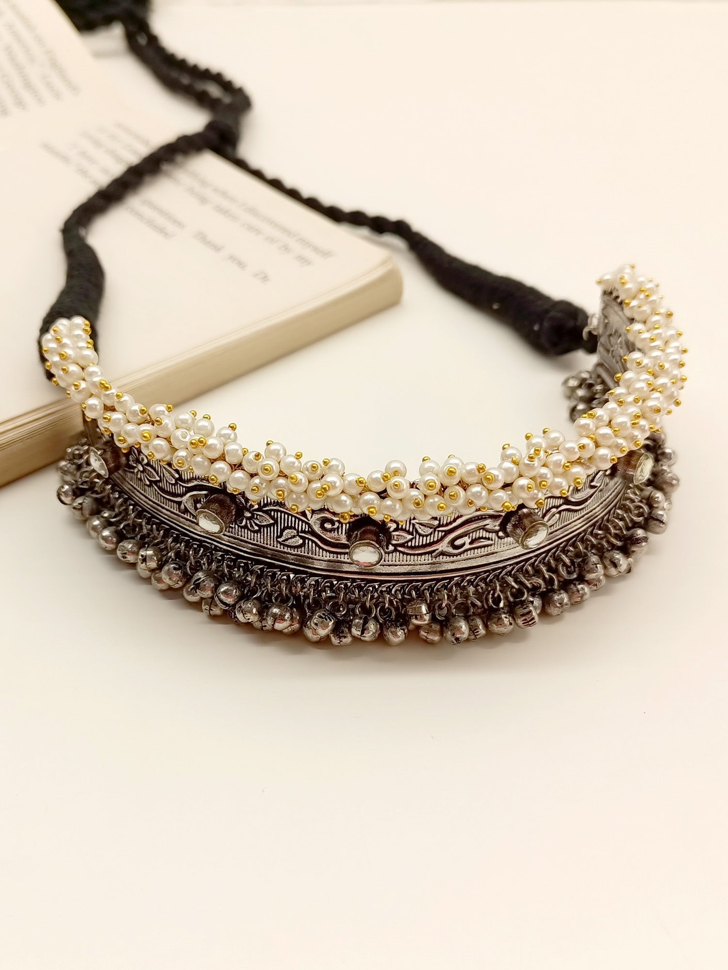 Alarice Oxidized Choker Set - qivii