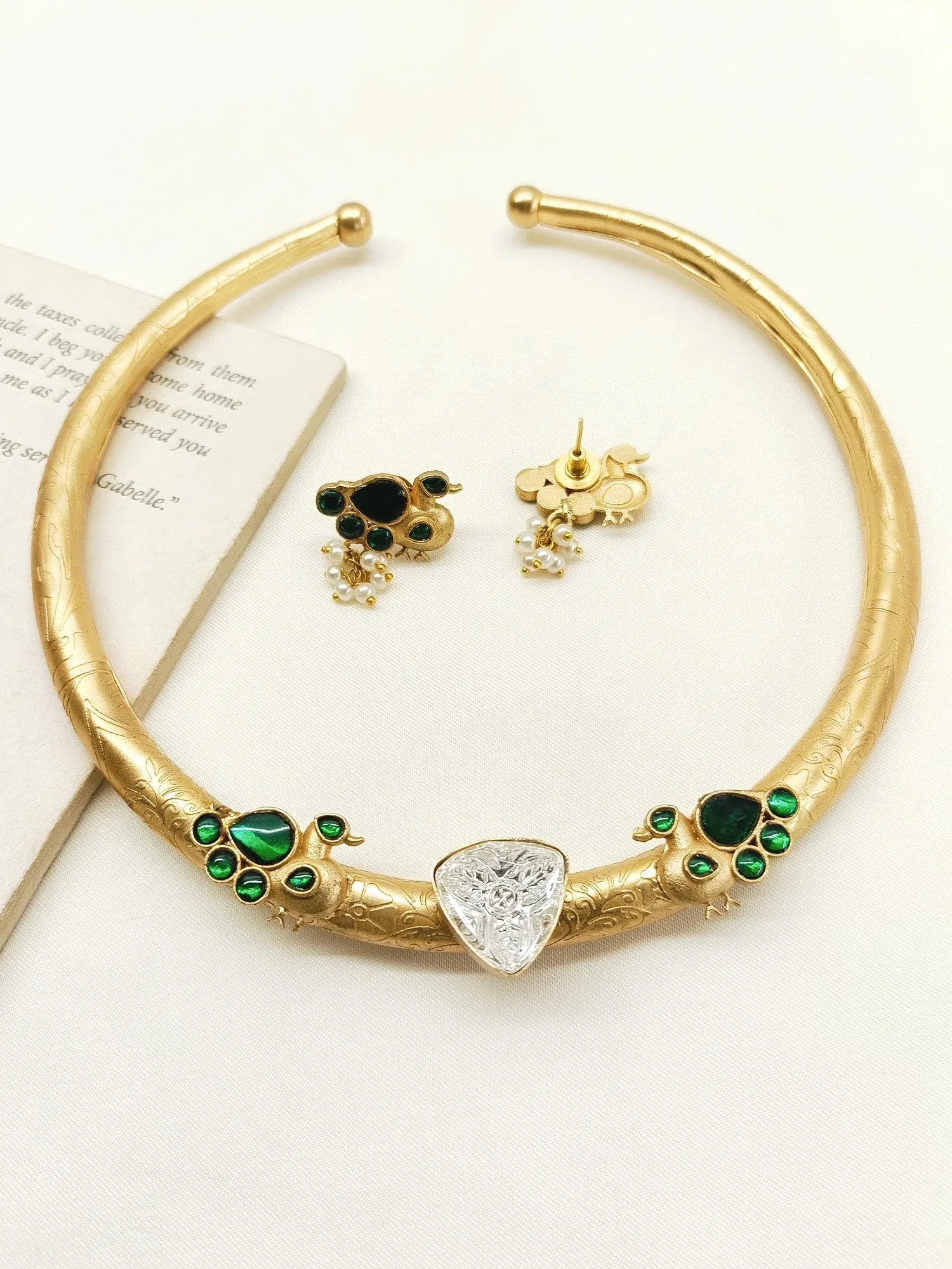 Shahnaaz Green Boutique Hasli Styled Choker Set