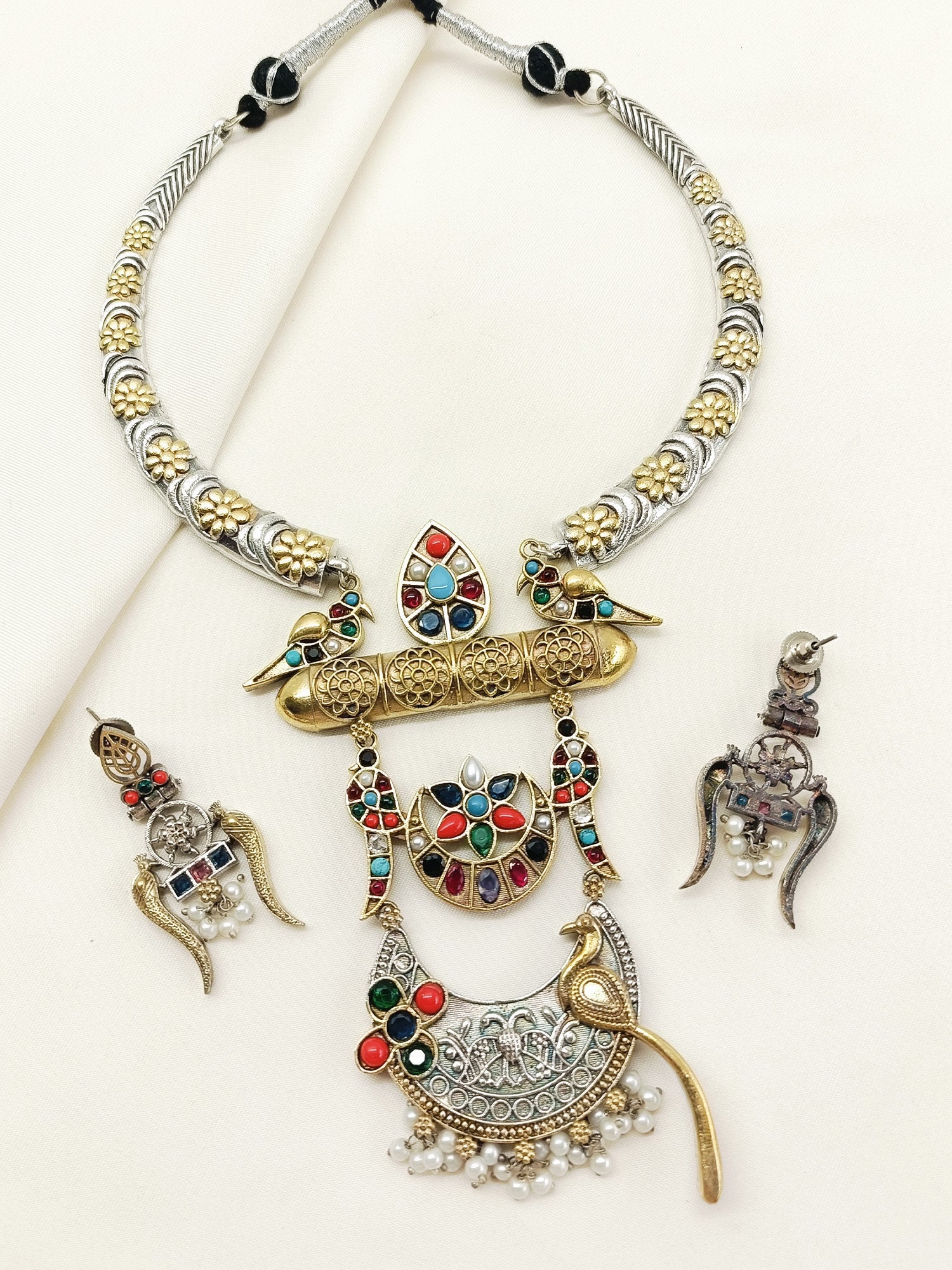 Yasogamya Multi Colour Oxidized Hasli Styled Necklace Set