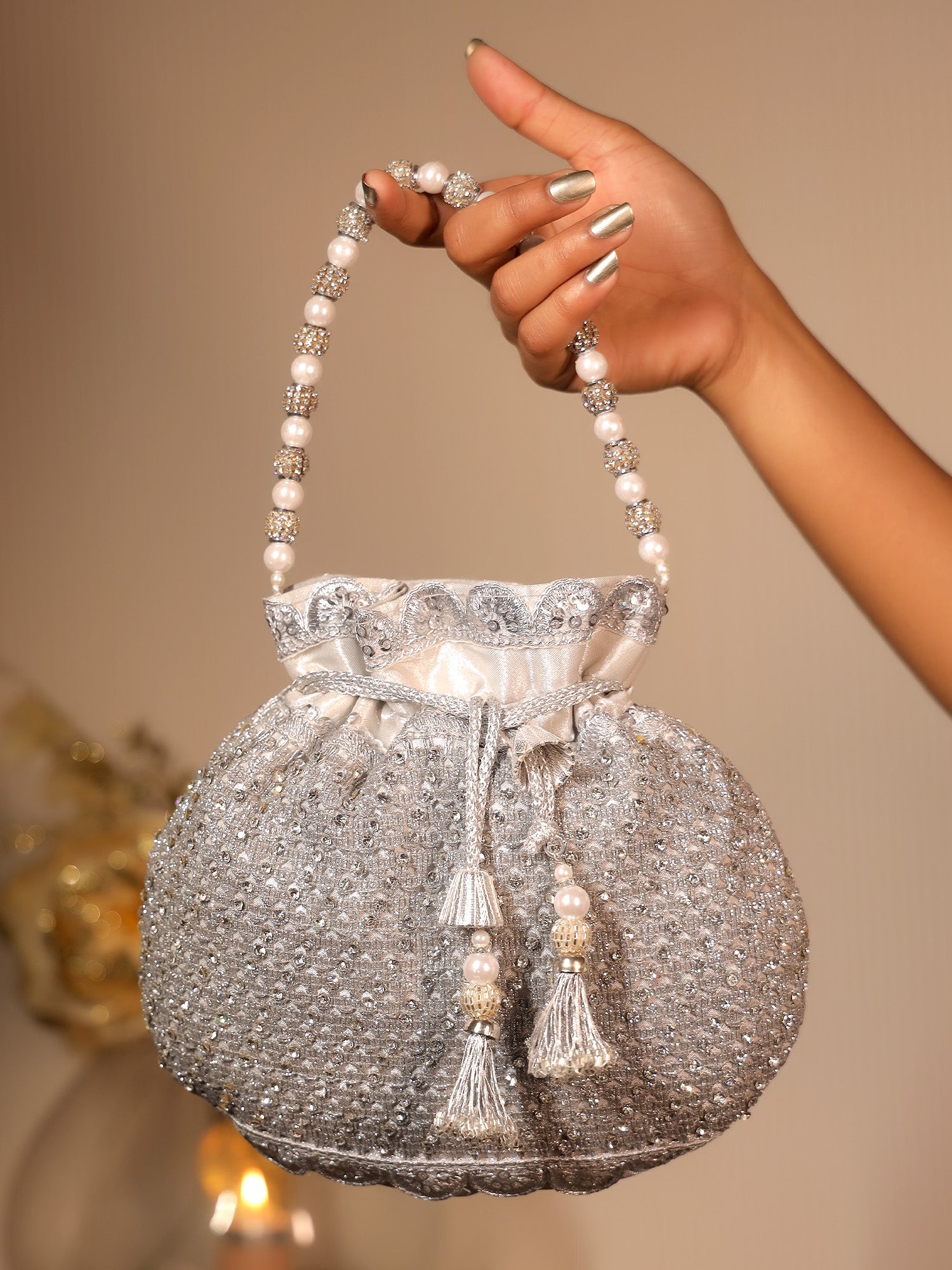 Gouhar Silver Potli Bag - qivii