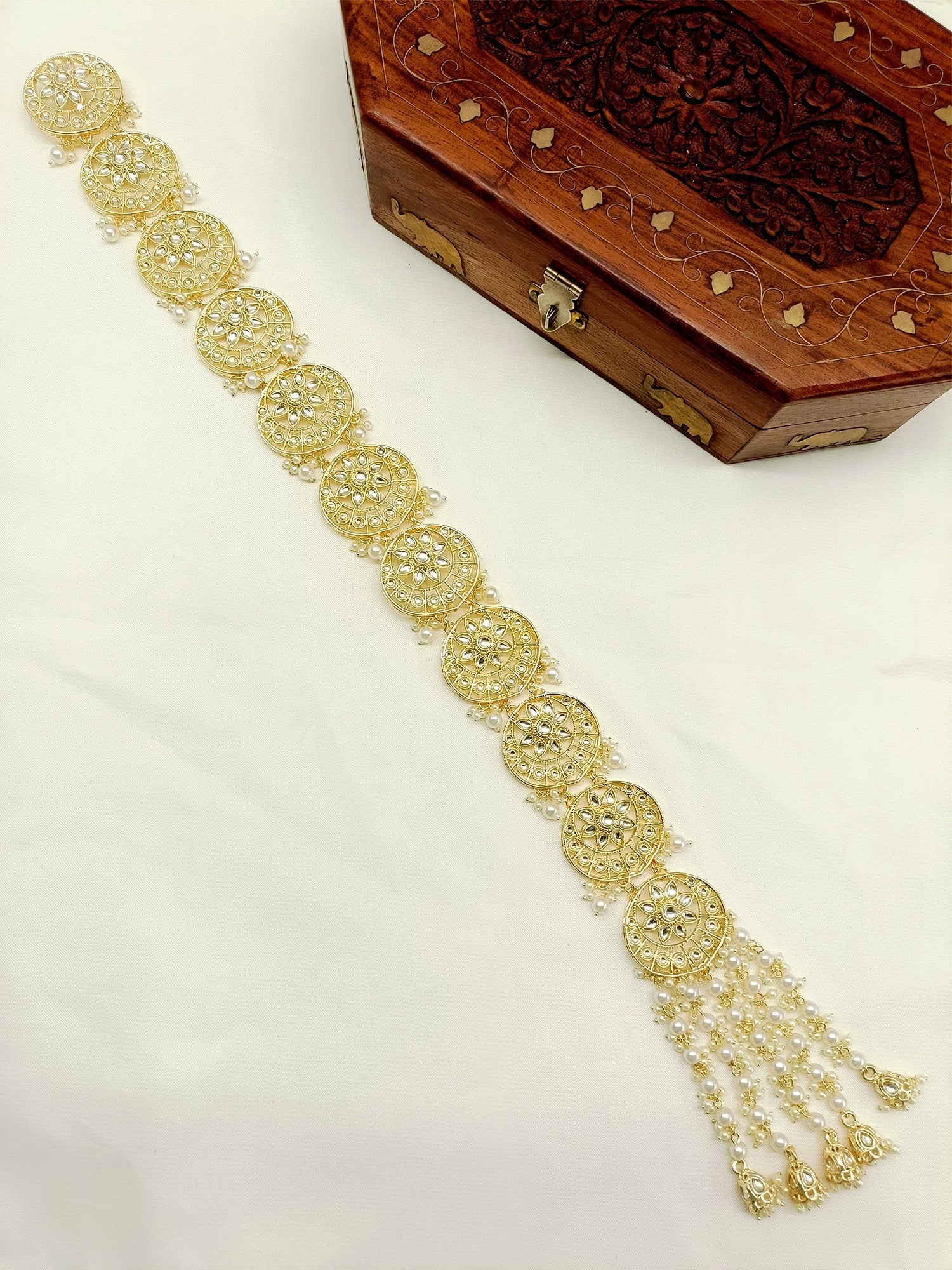 Yashika White Braid Accessories In Kundan - qivii
