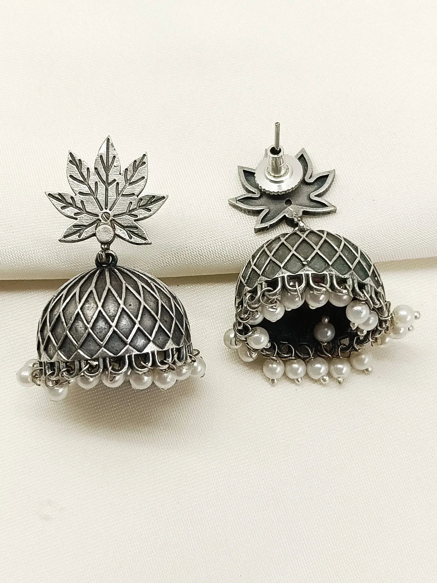 Abhirami Plain Oxidized Jhumki