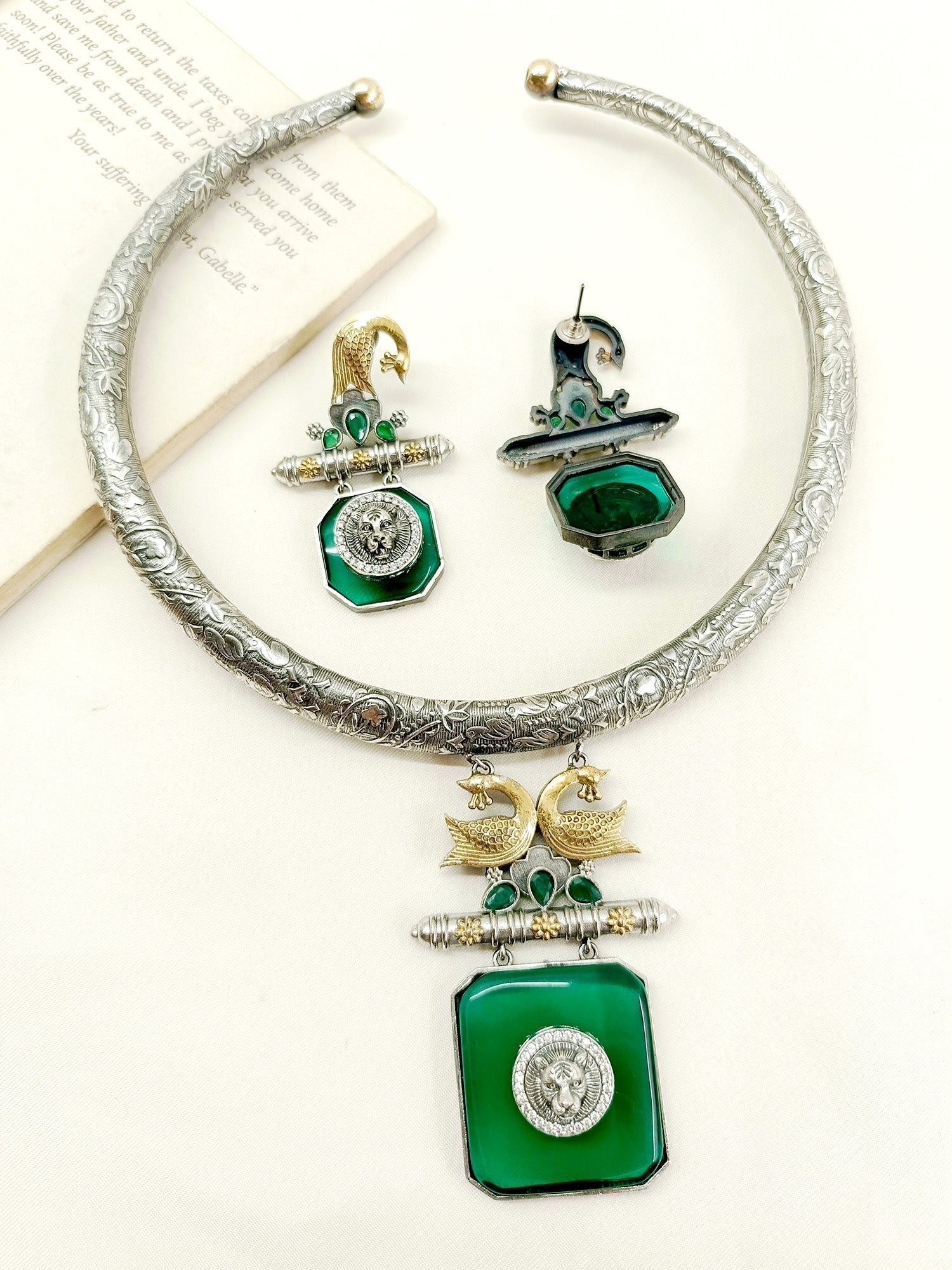 Sakina Green Oxidized Hasli Style Necklace Set - qivii