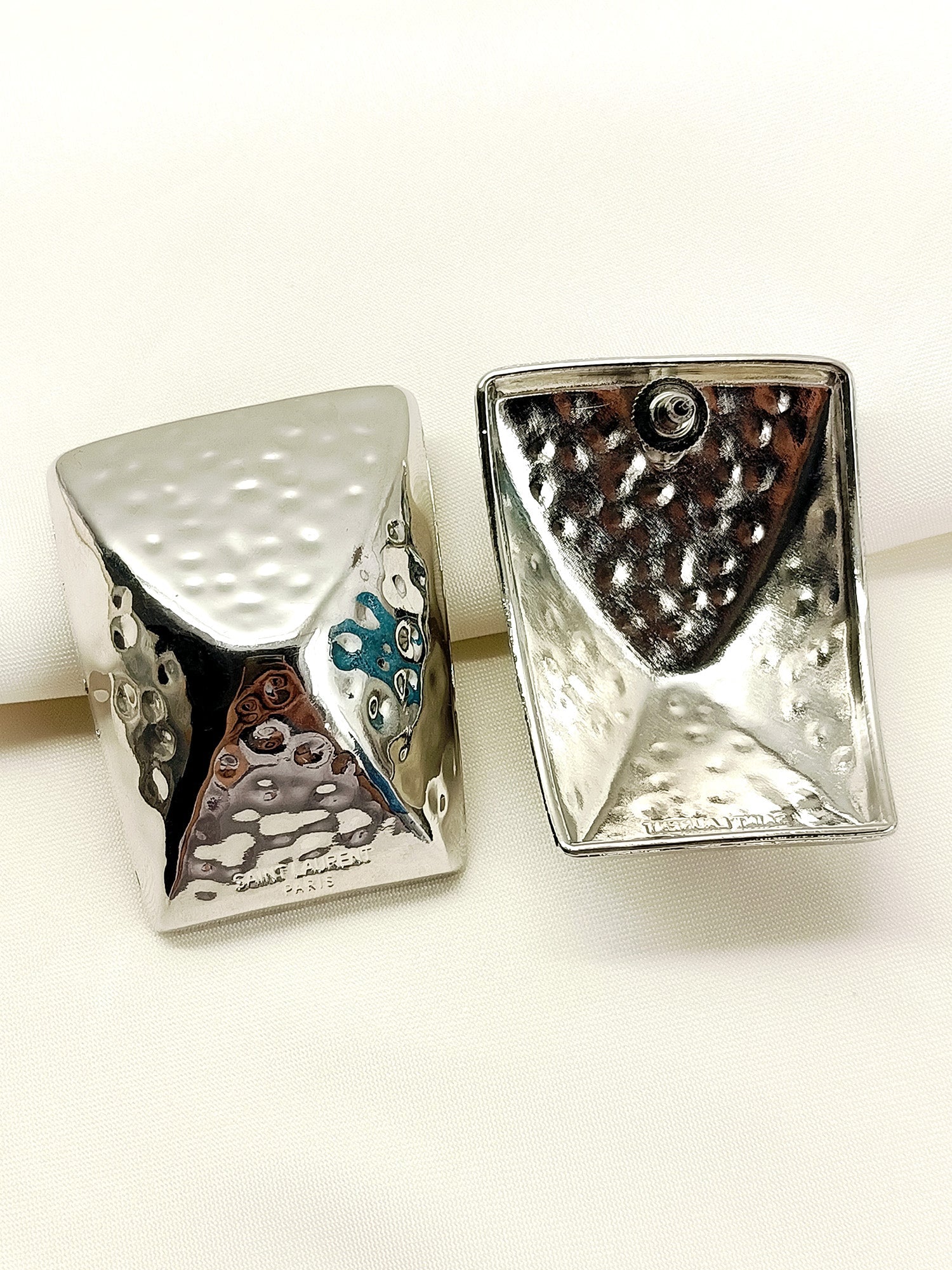 Dhanyasri Silver Western Earring