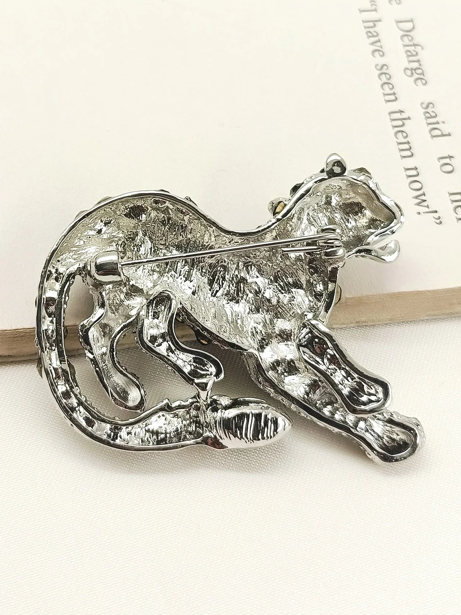 Sahadev Green Leopard Men's Brooch