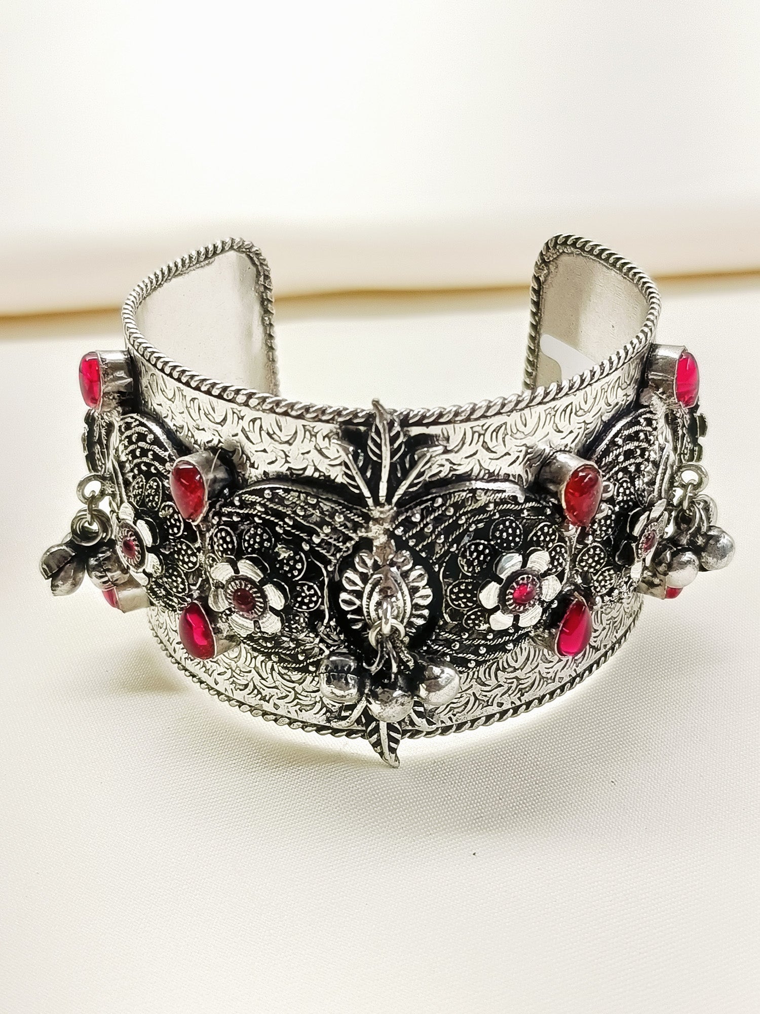 Wrija Ruby Oxidized Bracelet