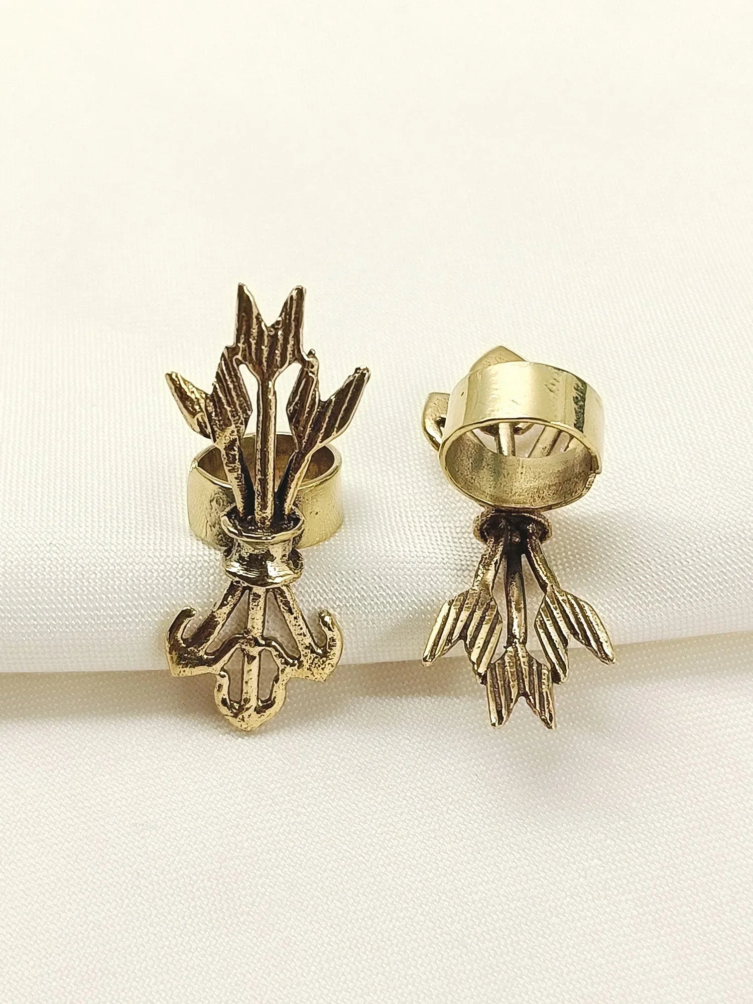 Reigna Golden Western Earrings