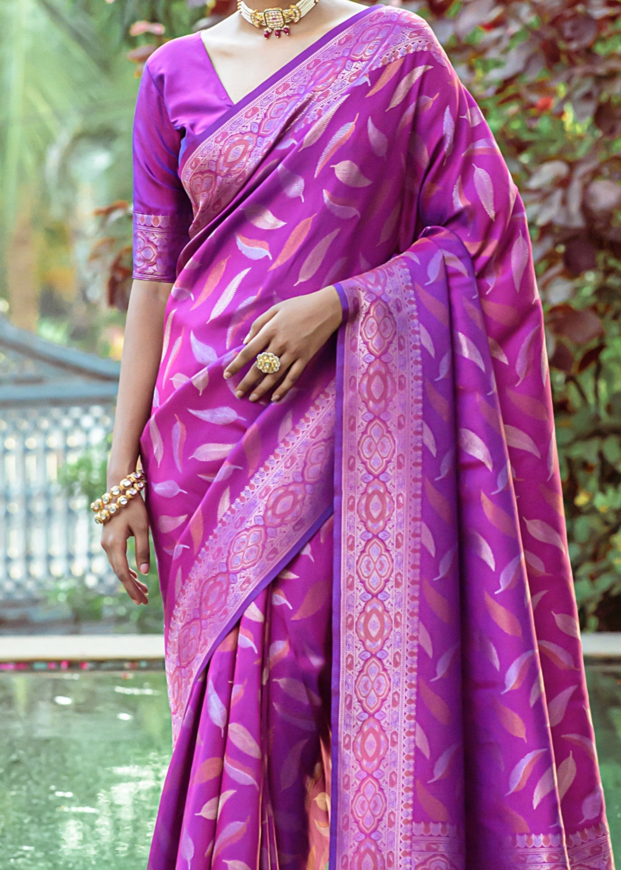 Electric Purple Zari Woven Silk Saree - qivii