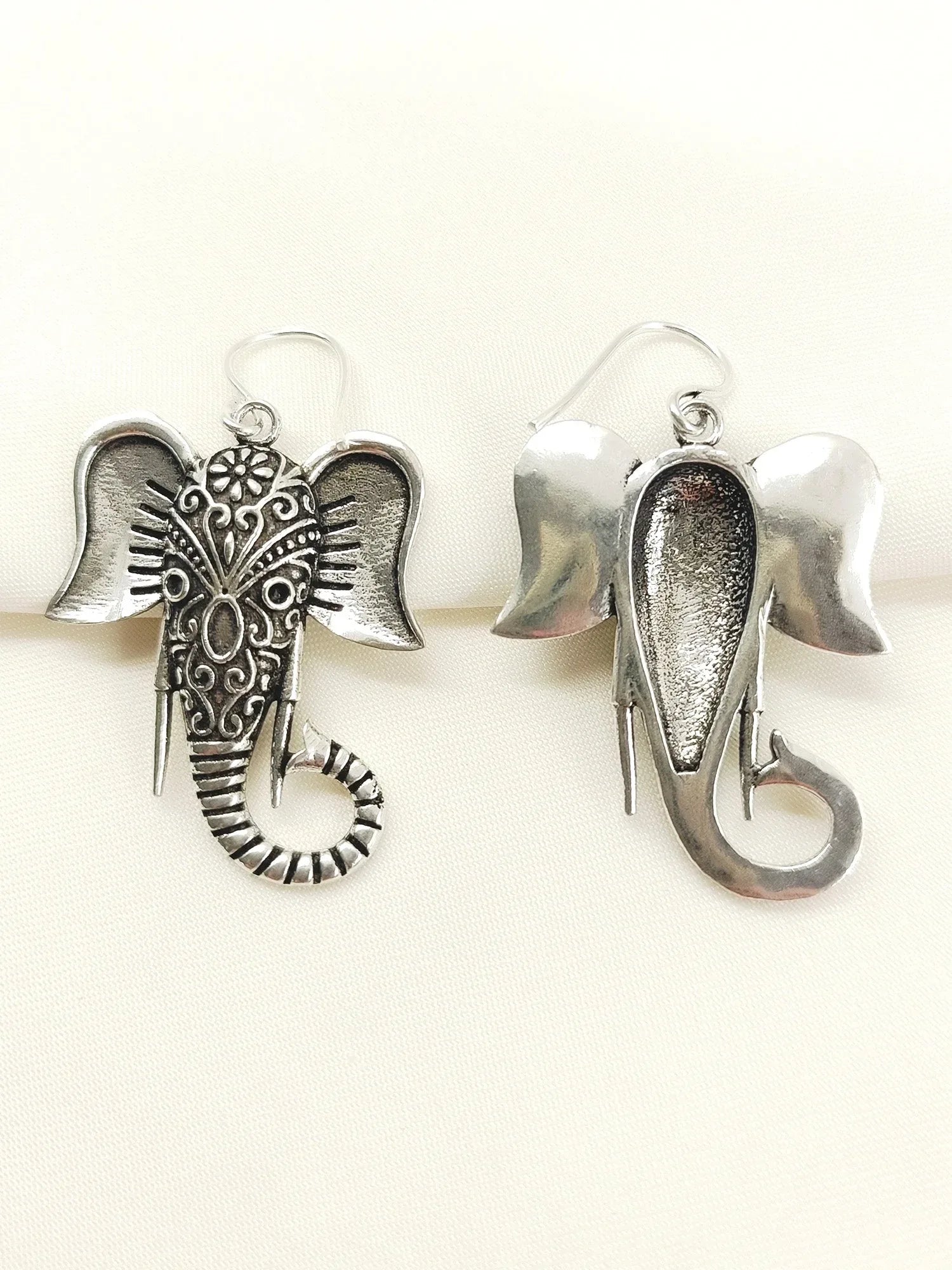 Fiona Silver Western Earrings