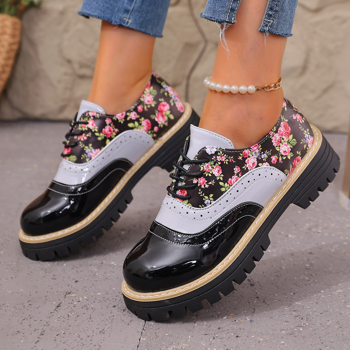 Women's Maribel Floral Brogue Shoes - Color-Block Chunky Platform Lace-Up Oxfords with Lug Sole (US 5-10.5)