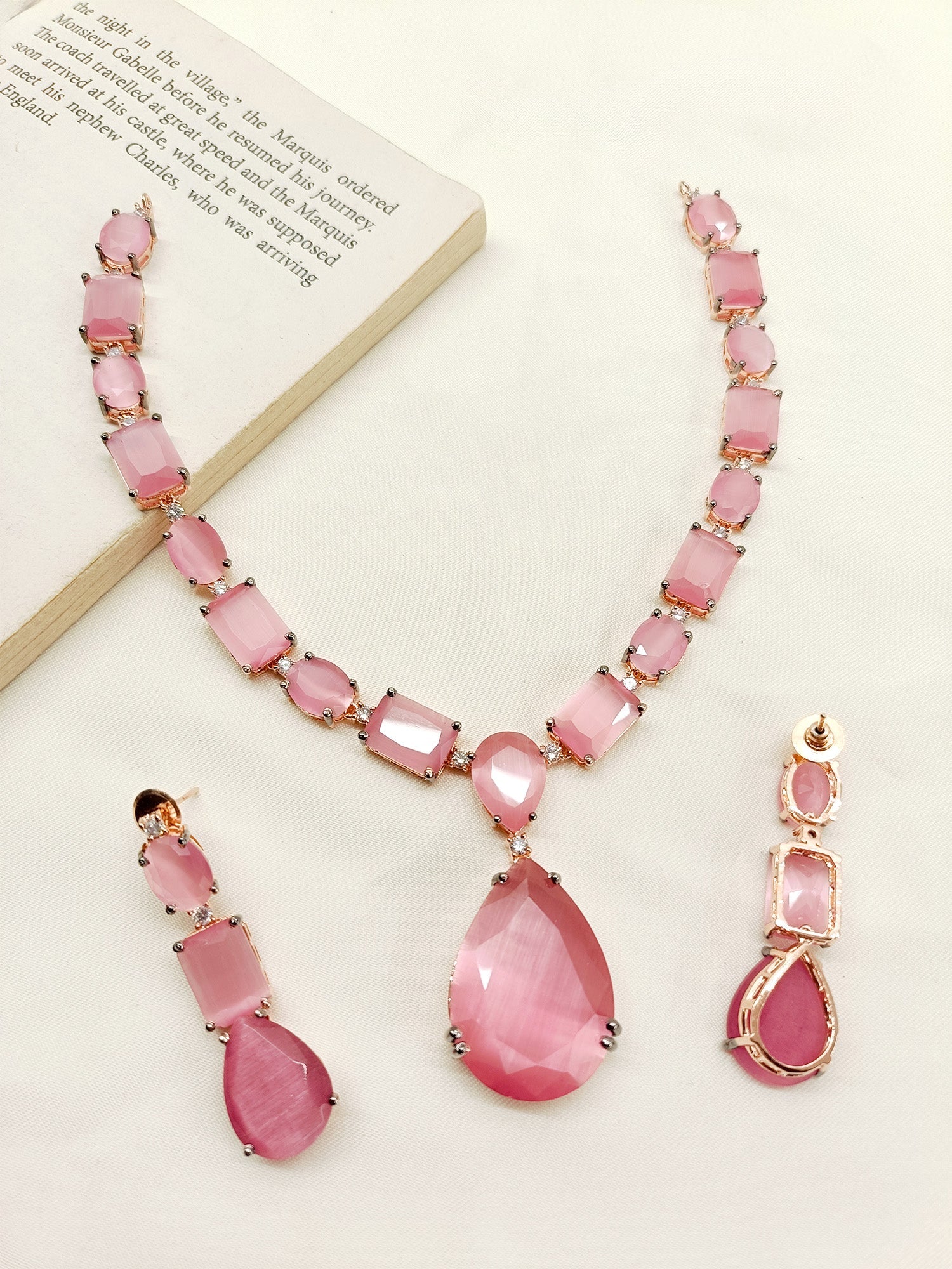 Vidya Pink Swarovski Stone Necklace Set - qivii